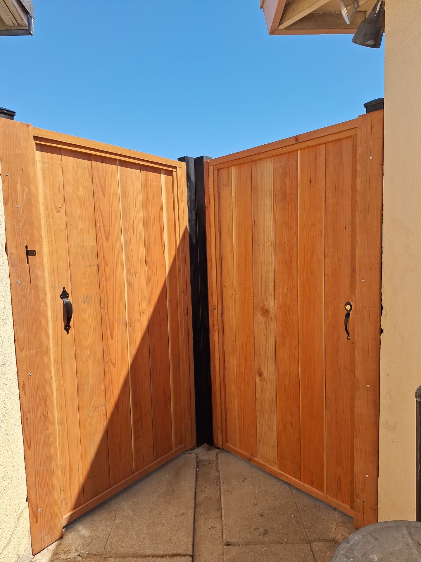 T&G With Steel Posts by Fremont Fence Inc