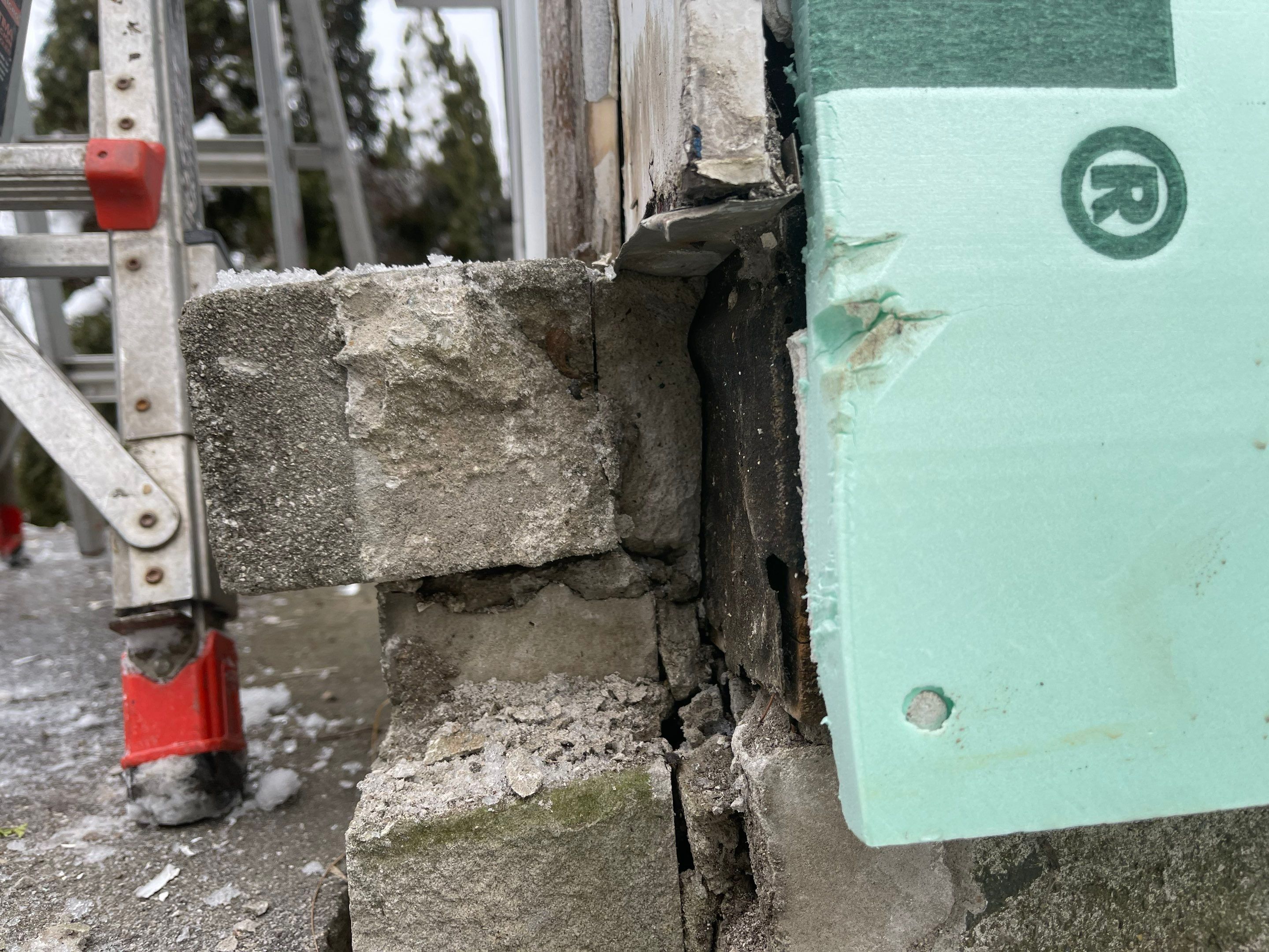 Siding Replacement using CertainTeed Restoration Classis D4 by 180 Contractors