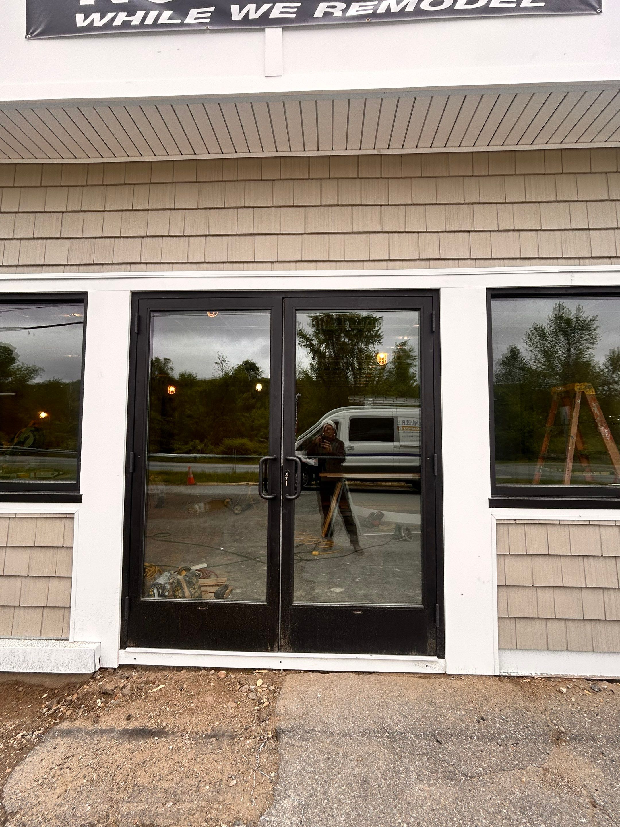 Commercial Door & Storefront using Kawneer 190 Narrow Stile Doors by Cheshire Glass Company