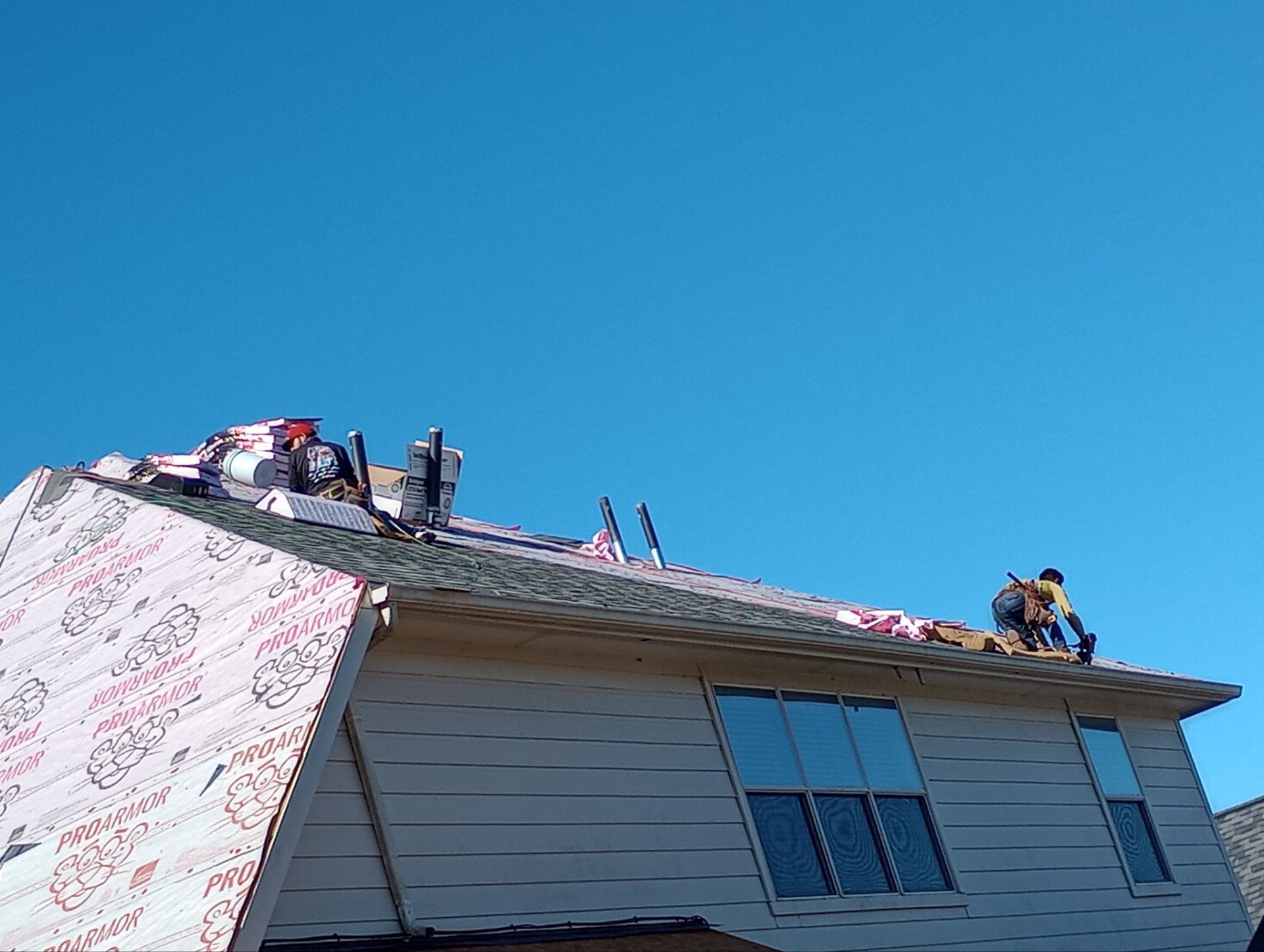 Residential Roofing Installation using Owen's Corning Duration (Lifetime) Shingles by Roof Repair Company