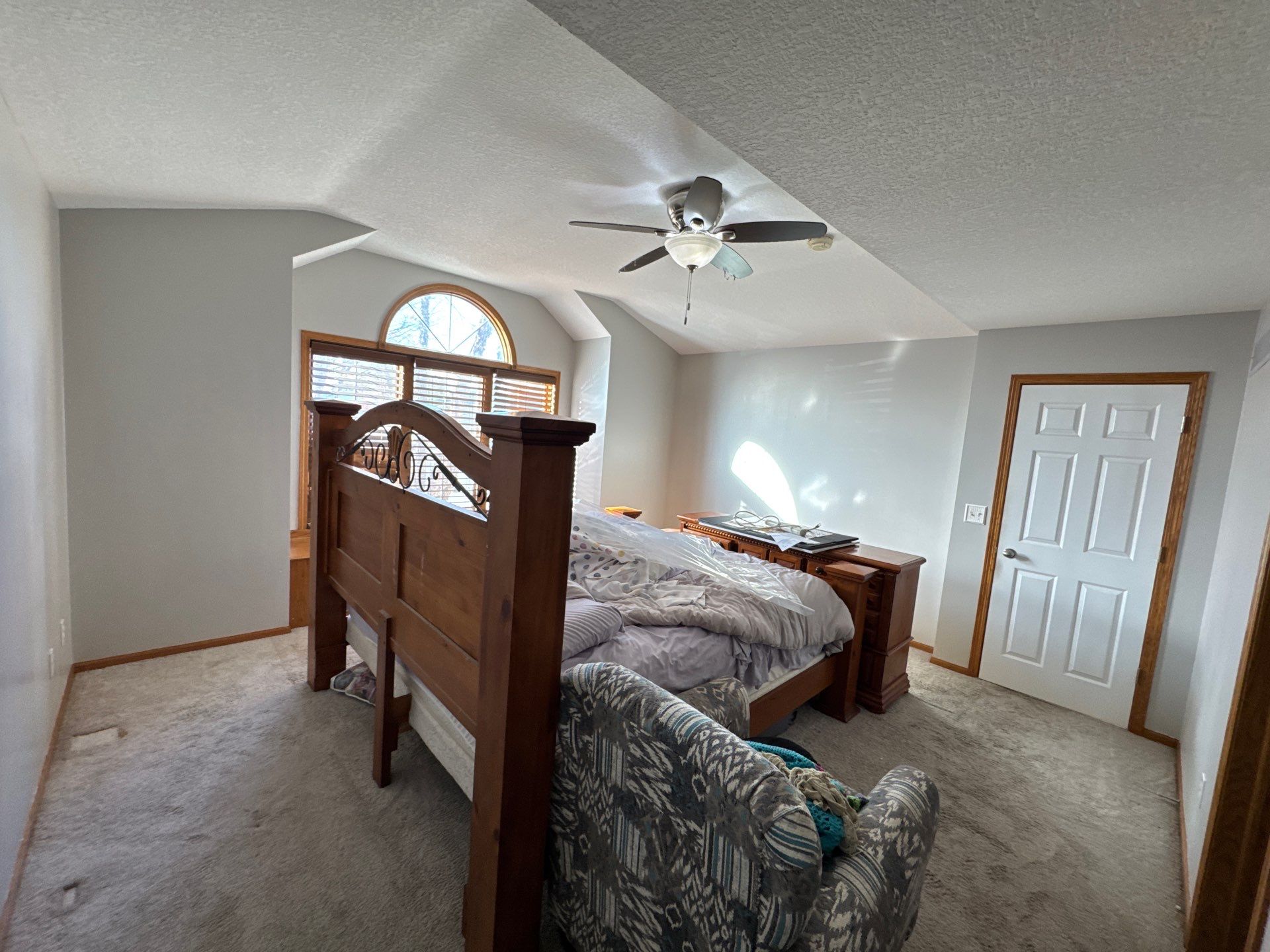 Residential Interior Repaint by Midwest Paint LLC