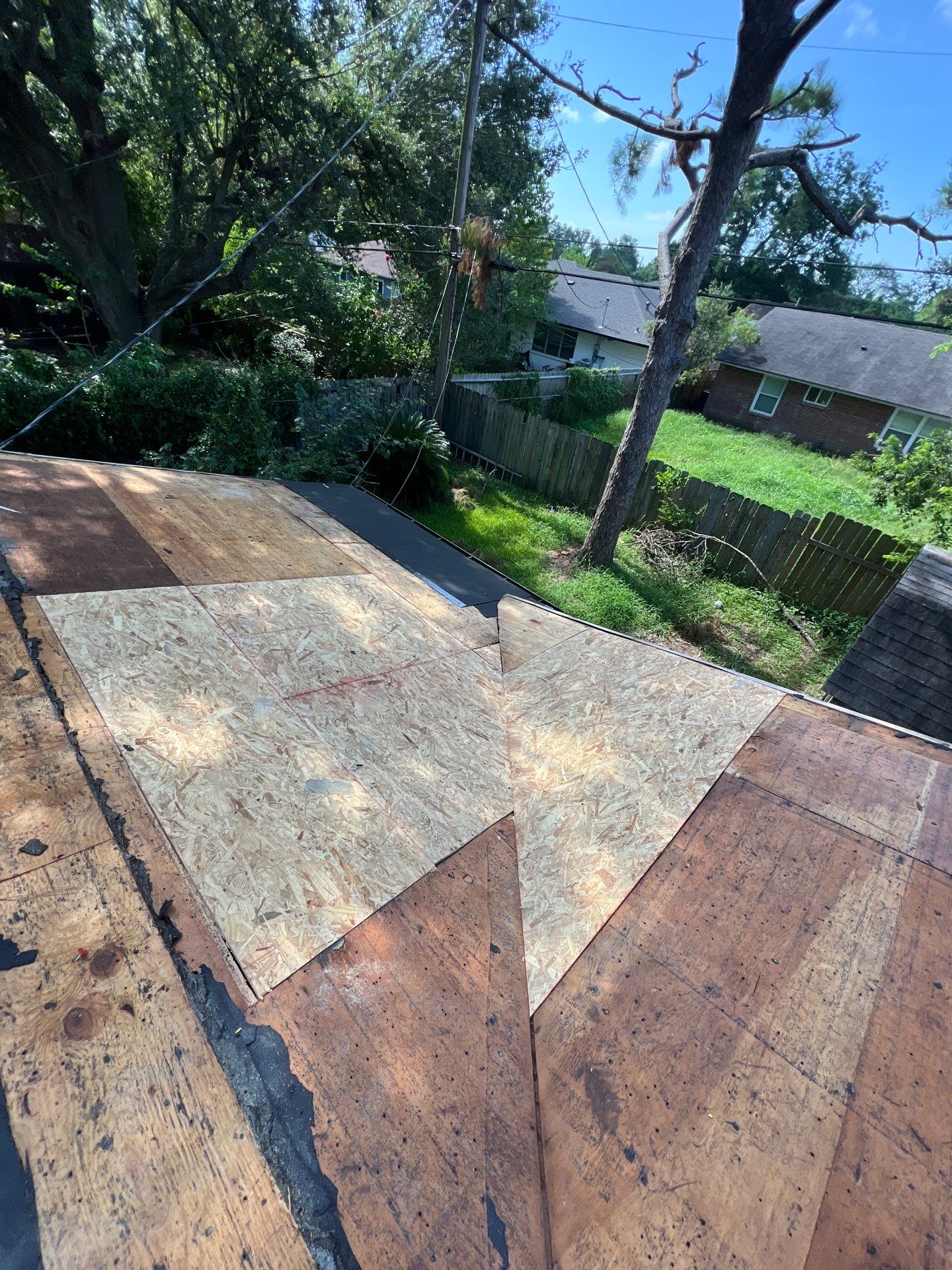 Residential Roofing Installation using Owen's Corning Duration (Lifetime) Shingles by Roof Repair Company