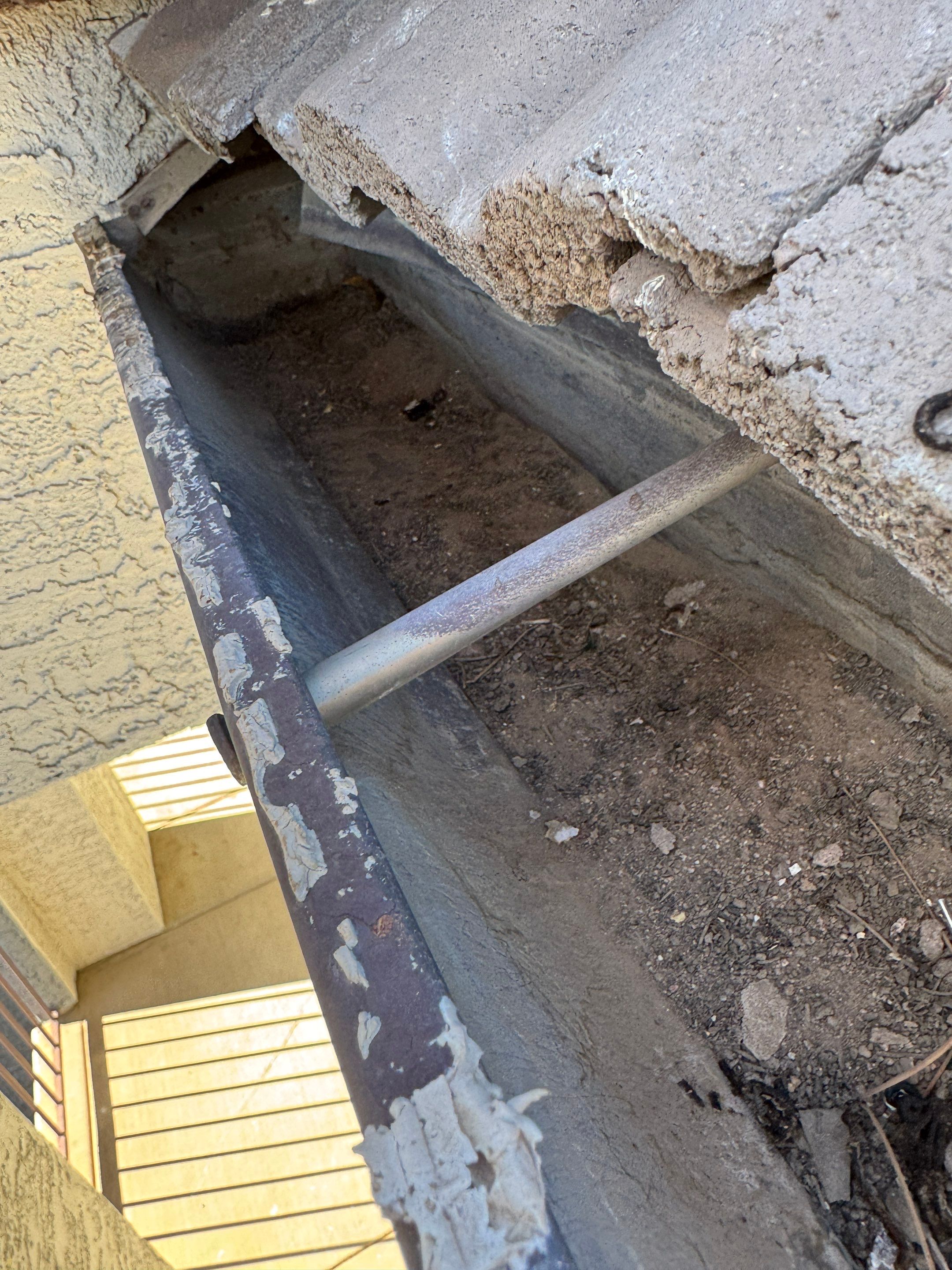 Commercial gutter cleaning Surprise & Goodyear, AZ after photo with clean gutters