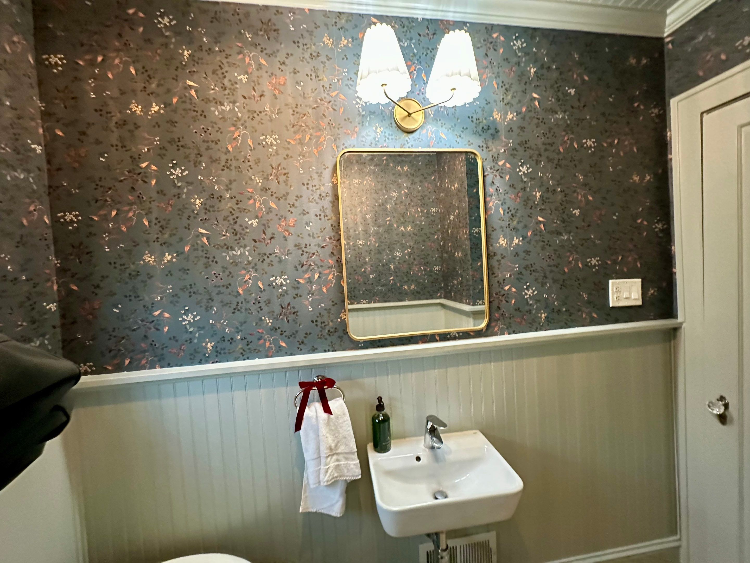 Dining Room & Bathroom Updates by Atlanta's Paint Doctor