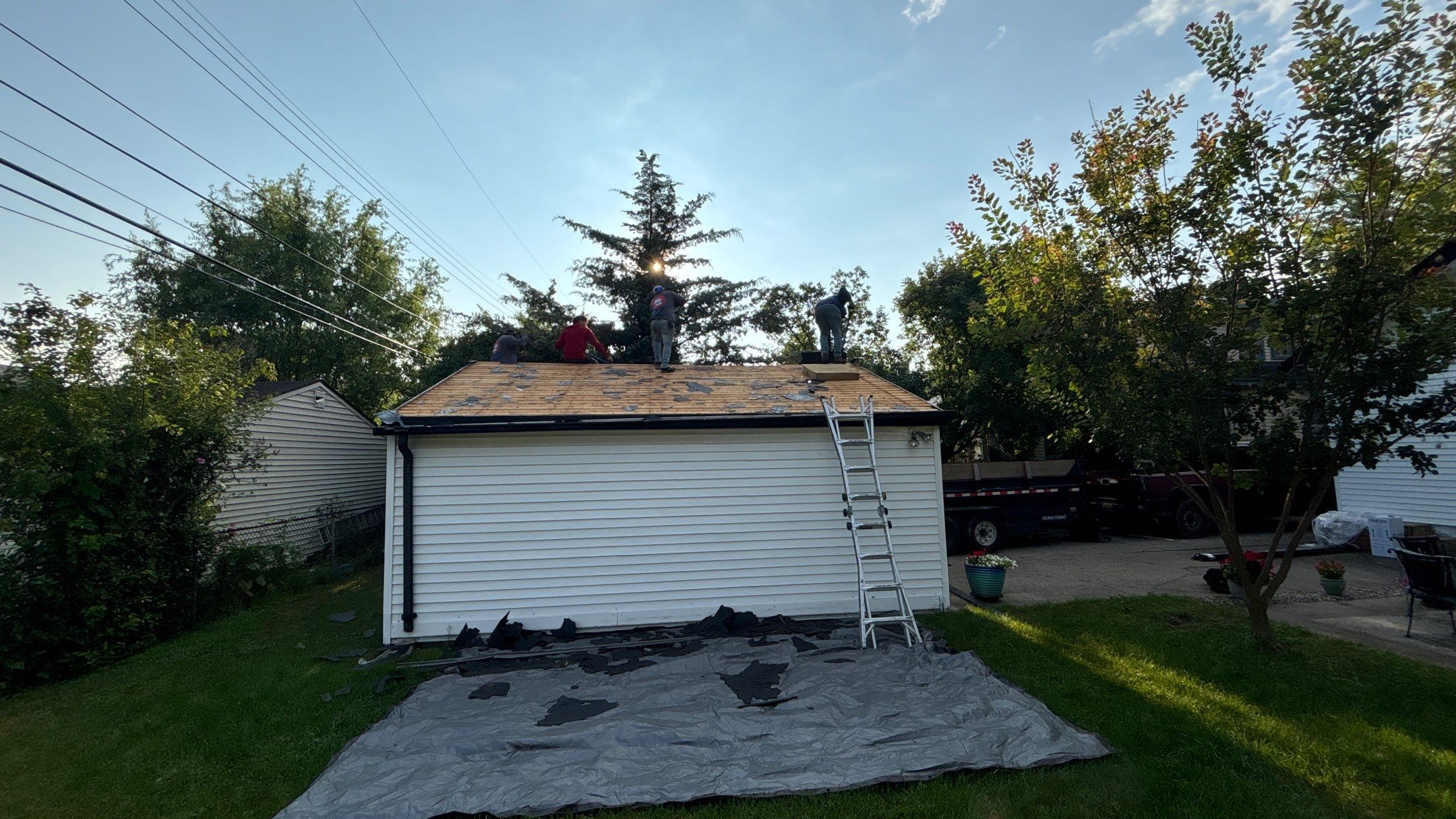 Roof Replacement using Owens Corning Onyx Black by 180 Contractors