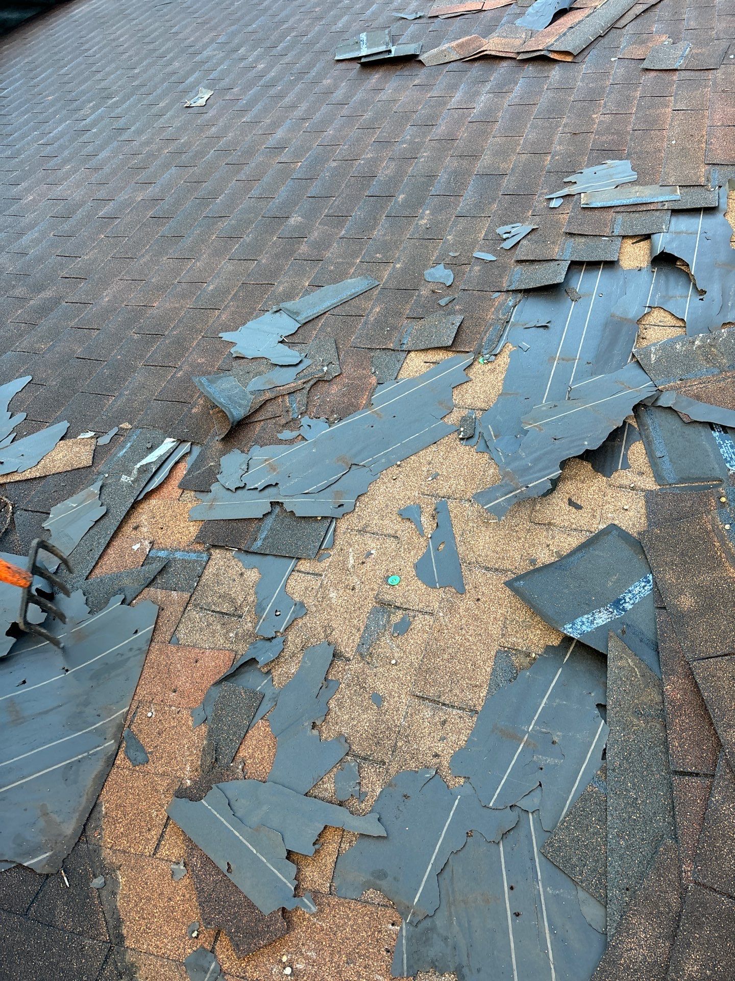 Residential Roofing Installation using Owen's Corning Duration (Lifetime) Shingles by Roof Repair Company
