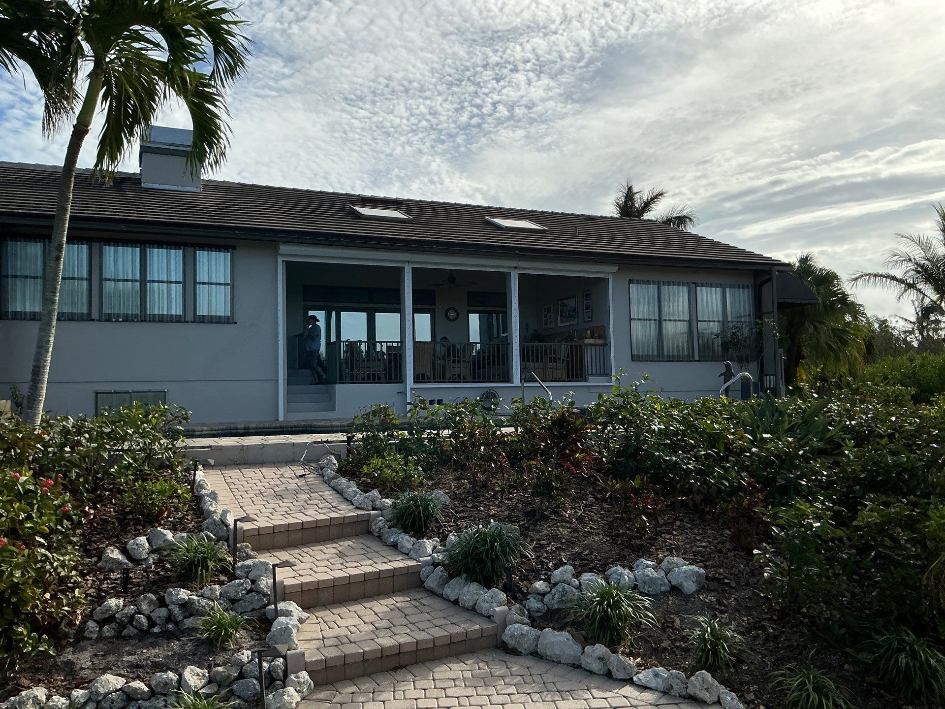 7-Inch K-Style Seamless Gutters in Longboat Key FL by Gutter Professors