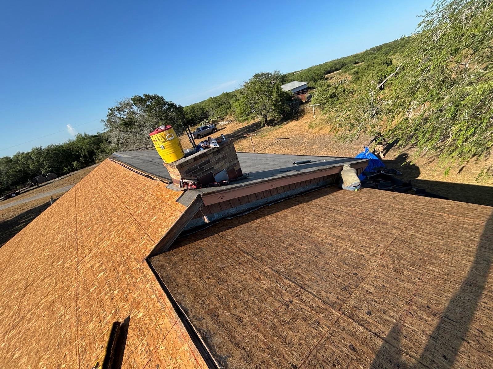 Country Roofing by Bayfront Roofing and Construction