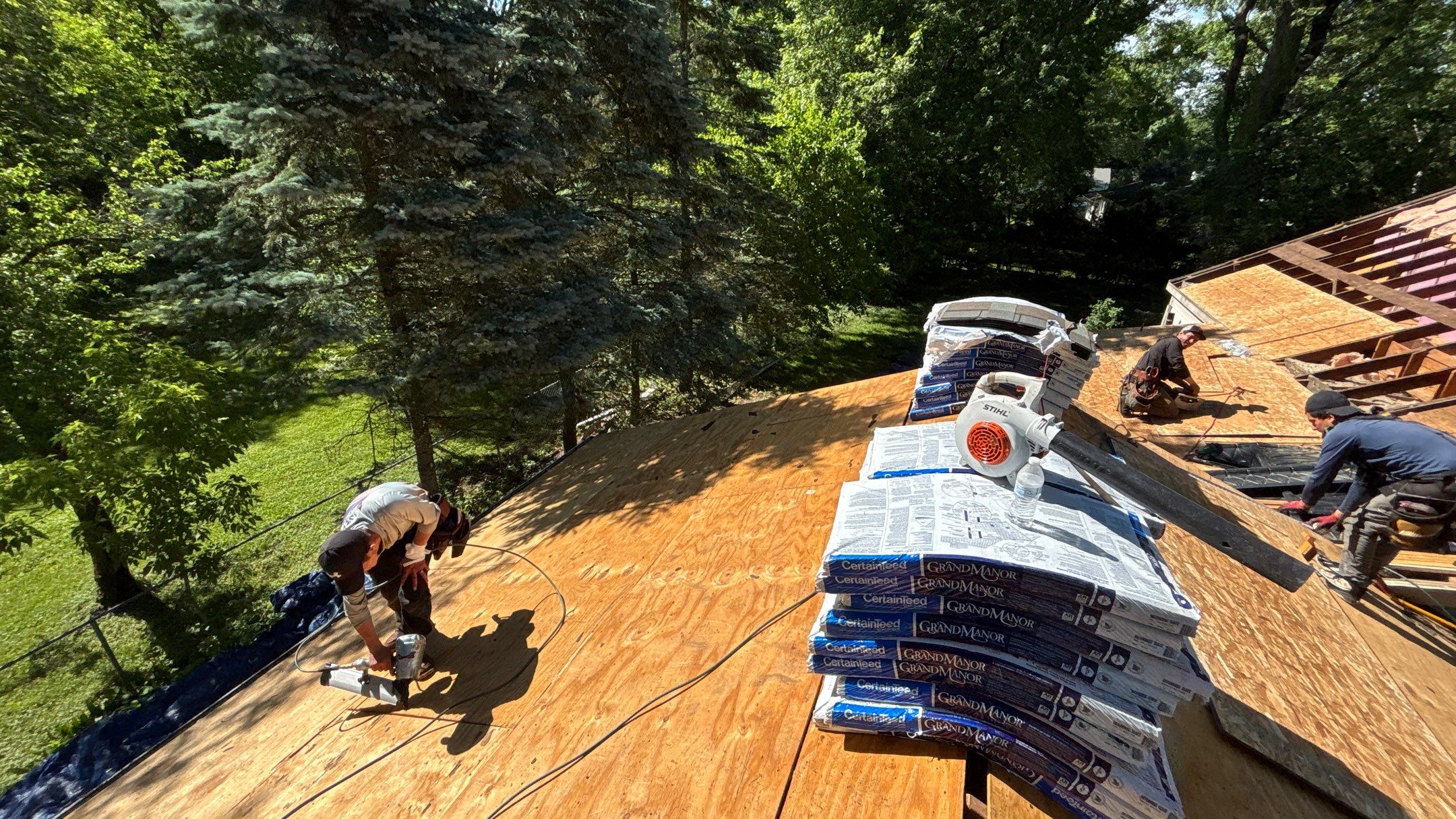 Roof Replacement using CertainTeed Landmark by 180 Contractors