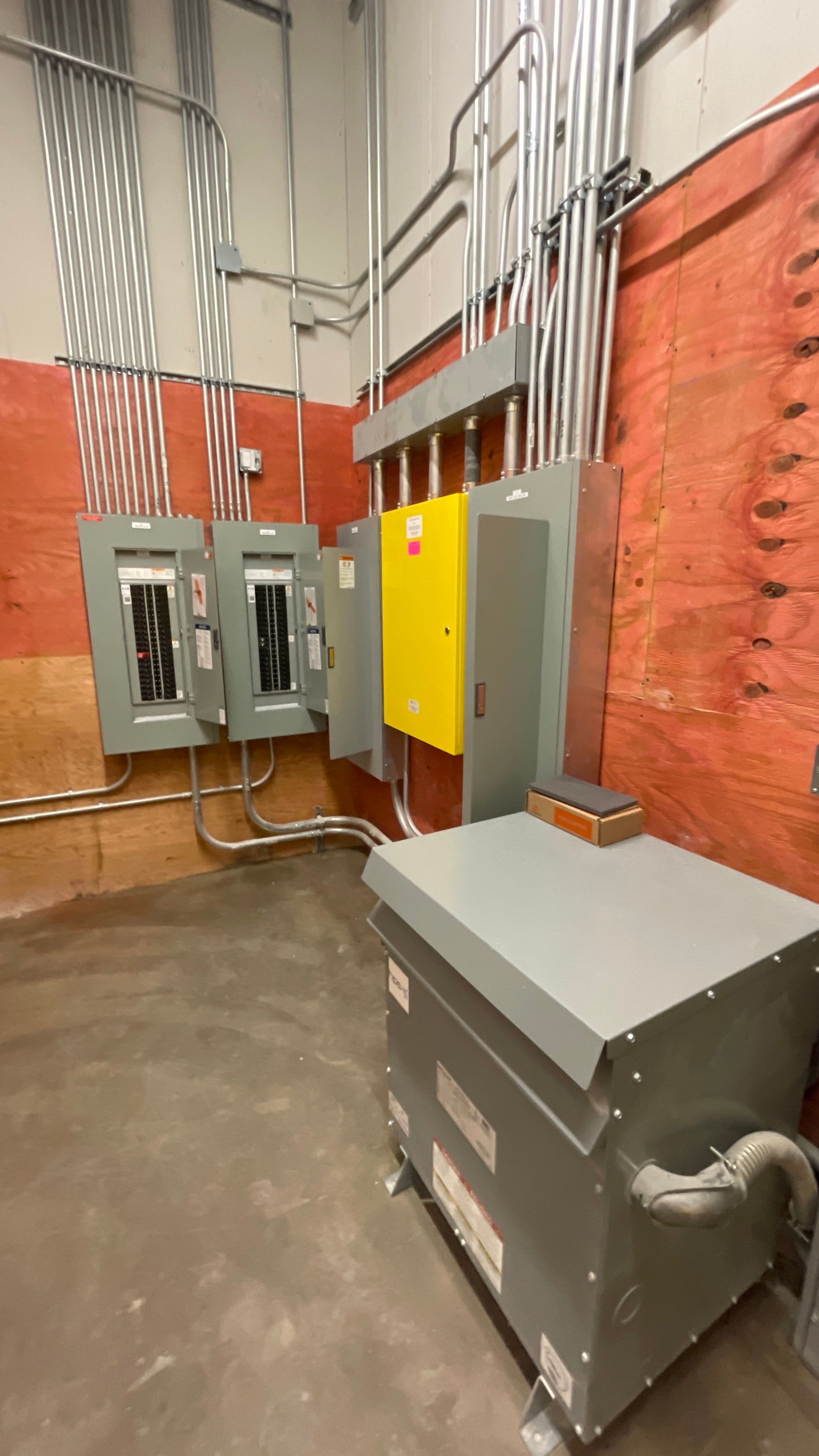 RETAIL TENANT INFILL by Argent Electric LLC