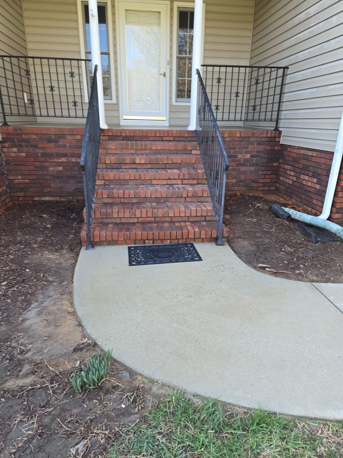 House Wash using cleaner by Power Wash Masters LLC