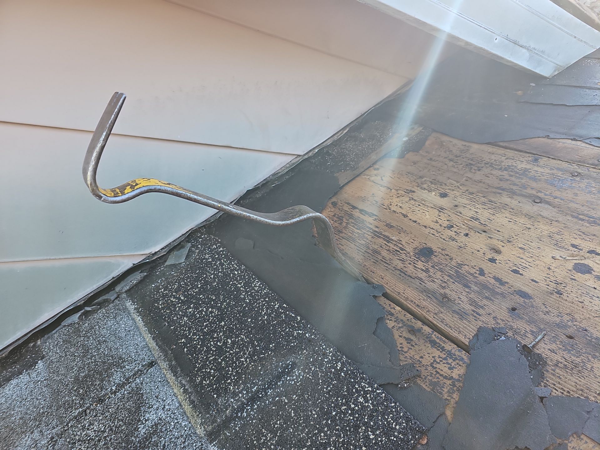 Roof Replacement Landmark PRO Charcoal Black by Winchester Roofing