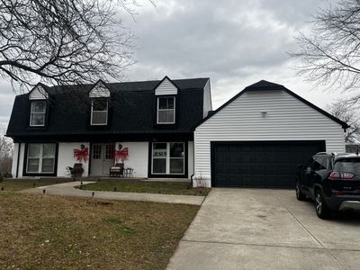 Siding Replacement using CertainTeed Monogram Vinyl D5"