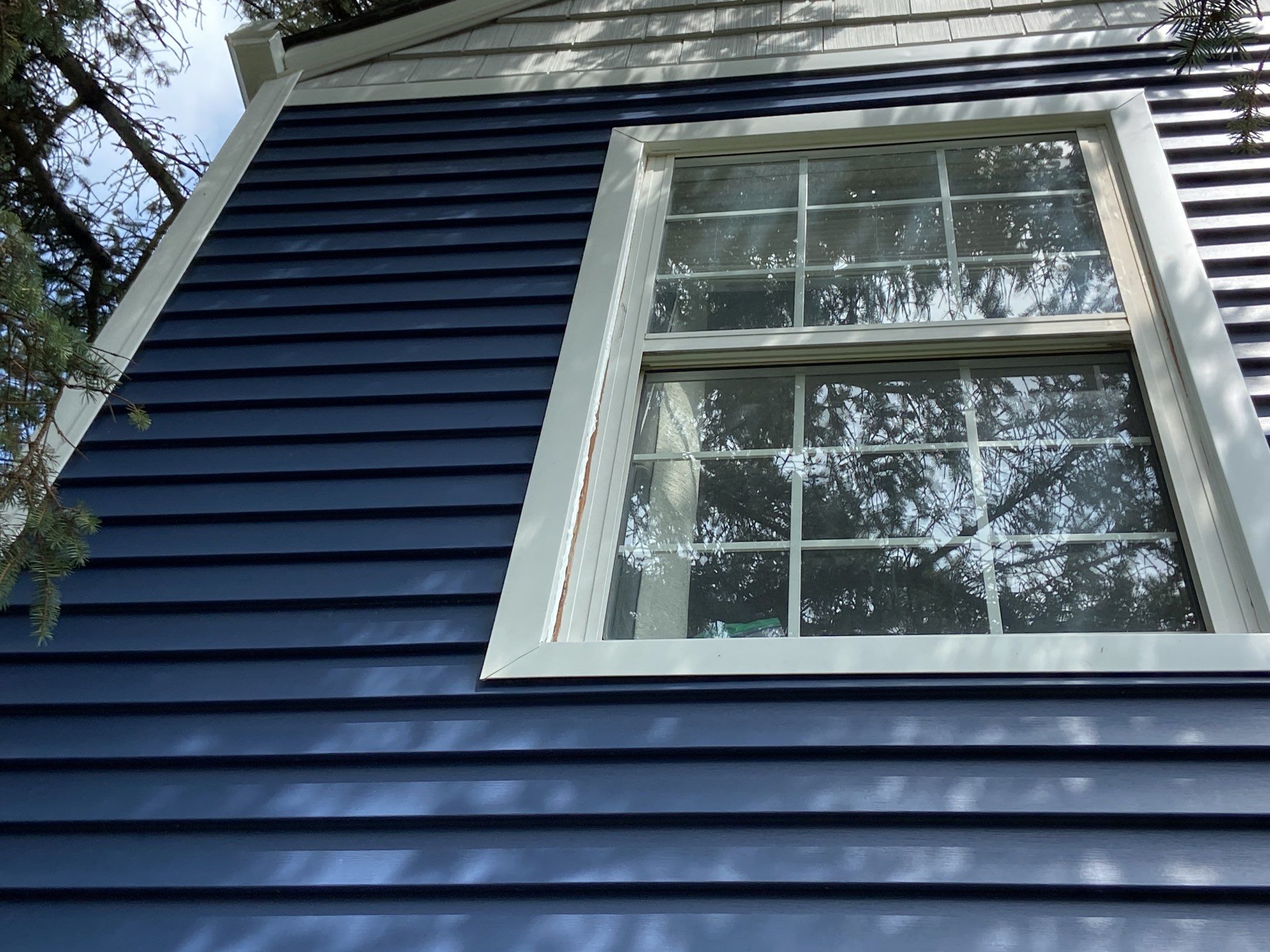 Siding Replacement using CertainTeed Restoration Classis D4 by 180 Contractors