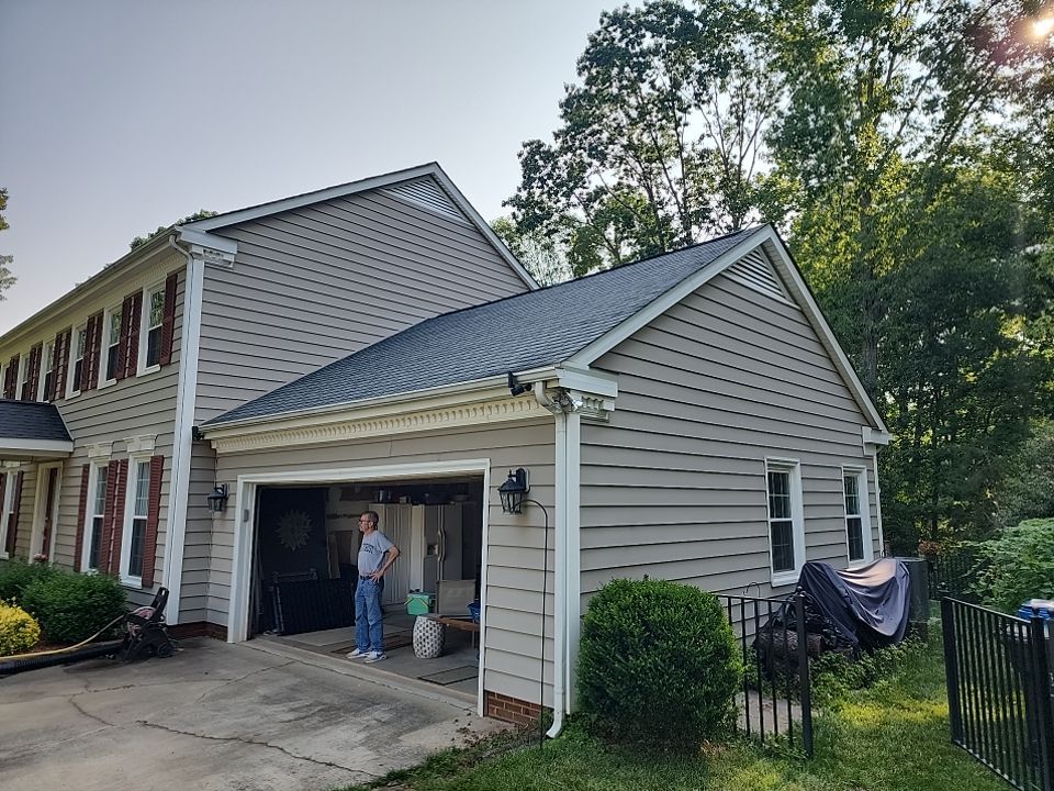House Wash using cleaner by Power Wash Masters LLC
