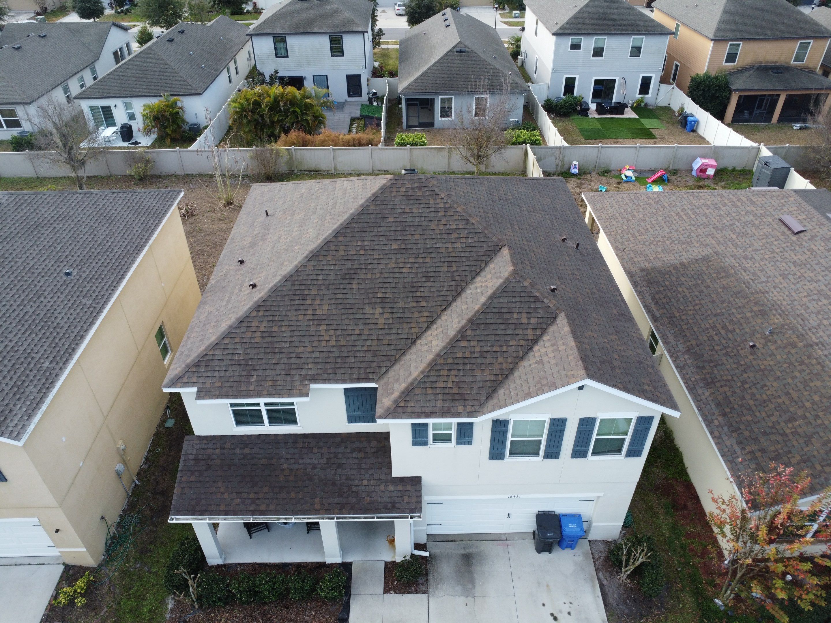 Roof replacement in Wimauma, FL by Steadfast Roofing 
