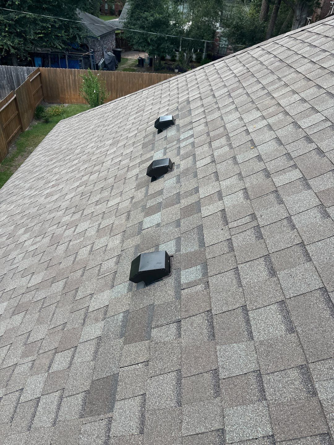 Hail Damage using Owen's Corning Duration (Lifetime) Shingles by Roof Repair Company