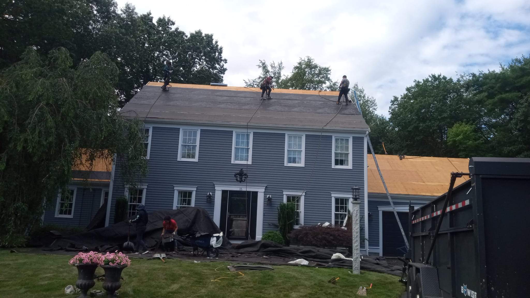 Full Roof Replacement in Marshfield, MA – Owens Corning Duration, Onyx Black by JOHNNYS PRO