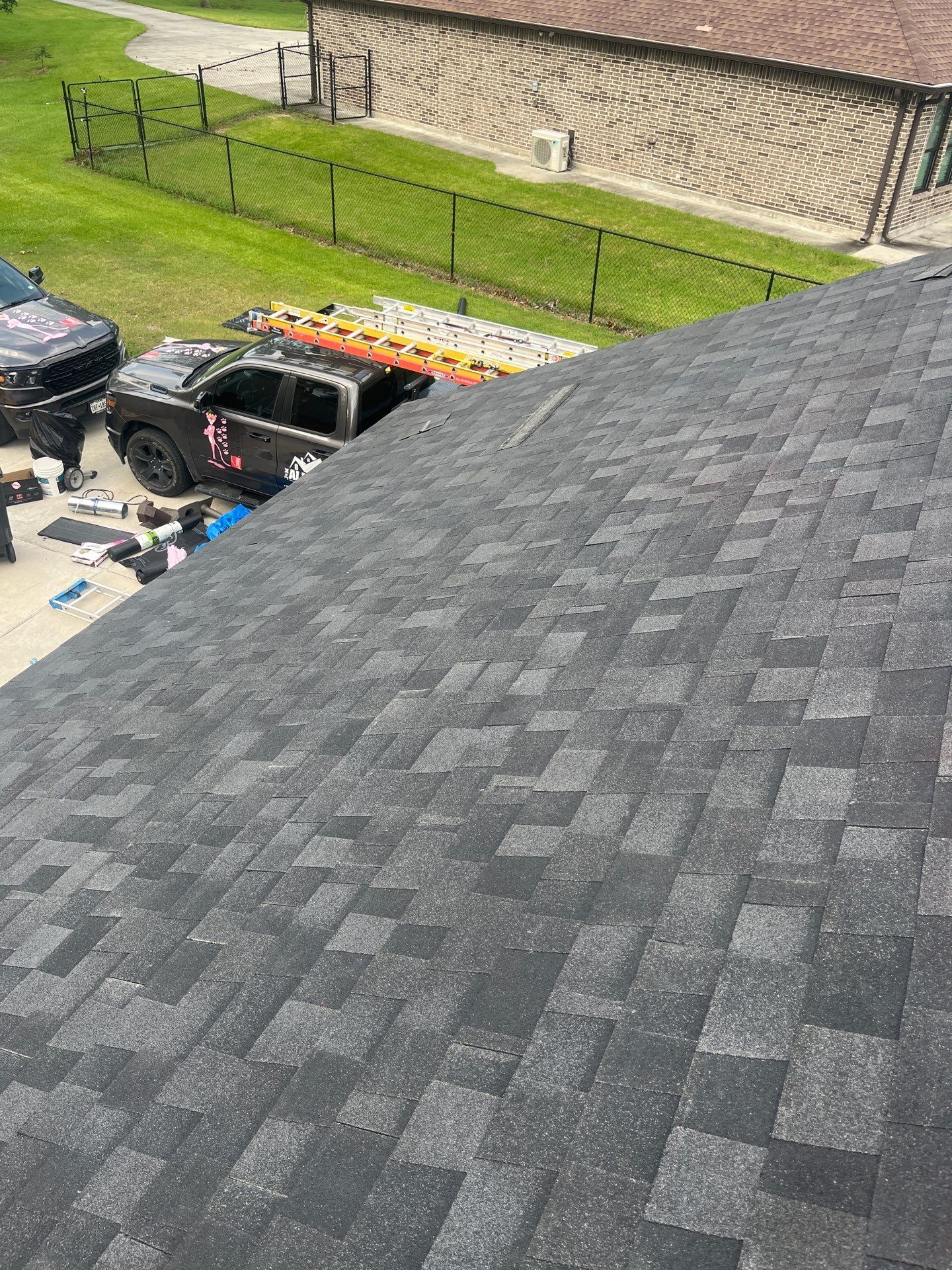 Residential Roofing Installation using Owen's Corning Duration (Lifetime) Shingles by Roof Repair Company