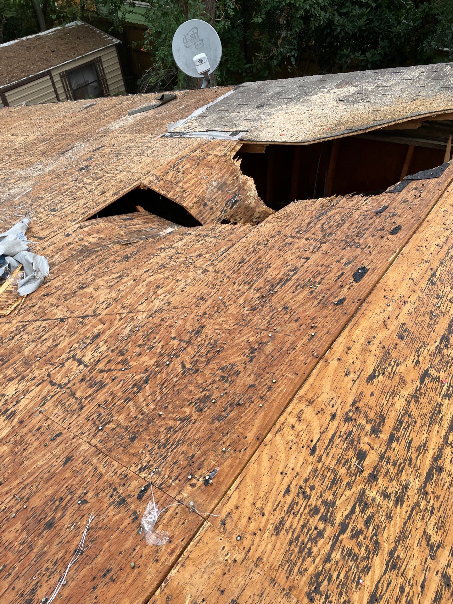 Residential Roofing Installation using Owen's Corning Duration (Lifetime) Shingles by Roof Repair Company