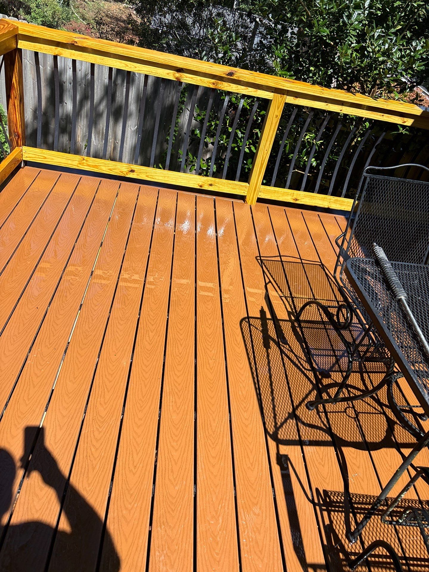 Wood Deck using Wood Sealant by DuraSeal