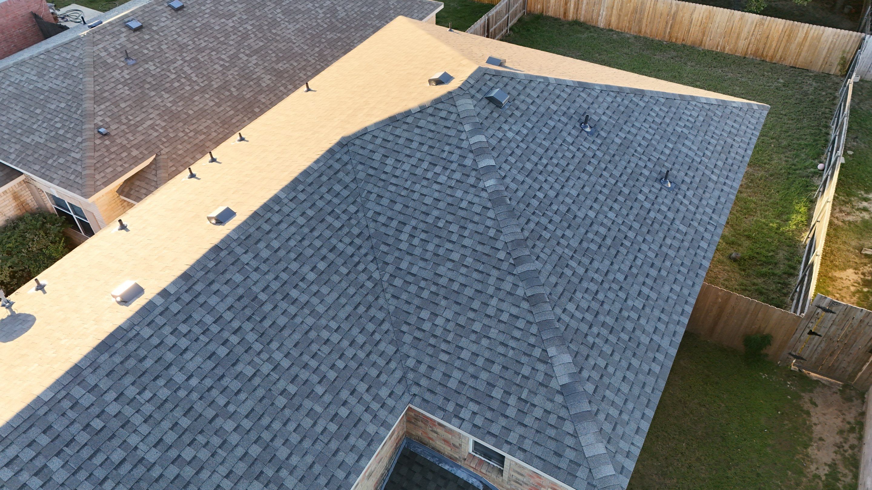 Project in Dallas by Armor Roofing | Exteriors