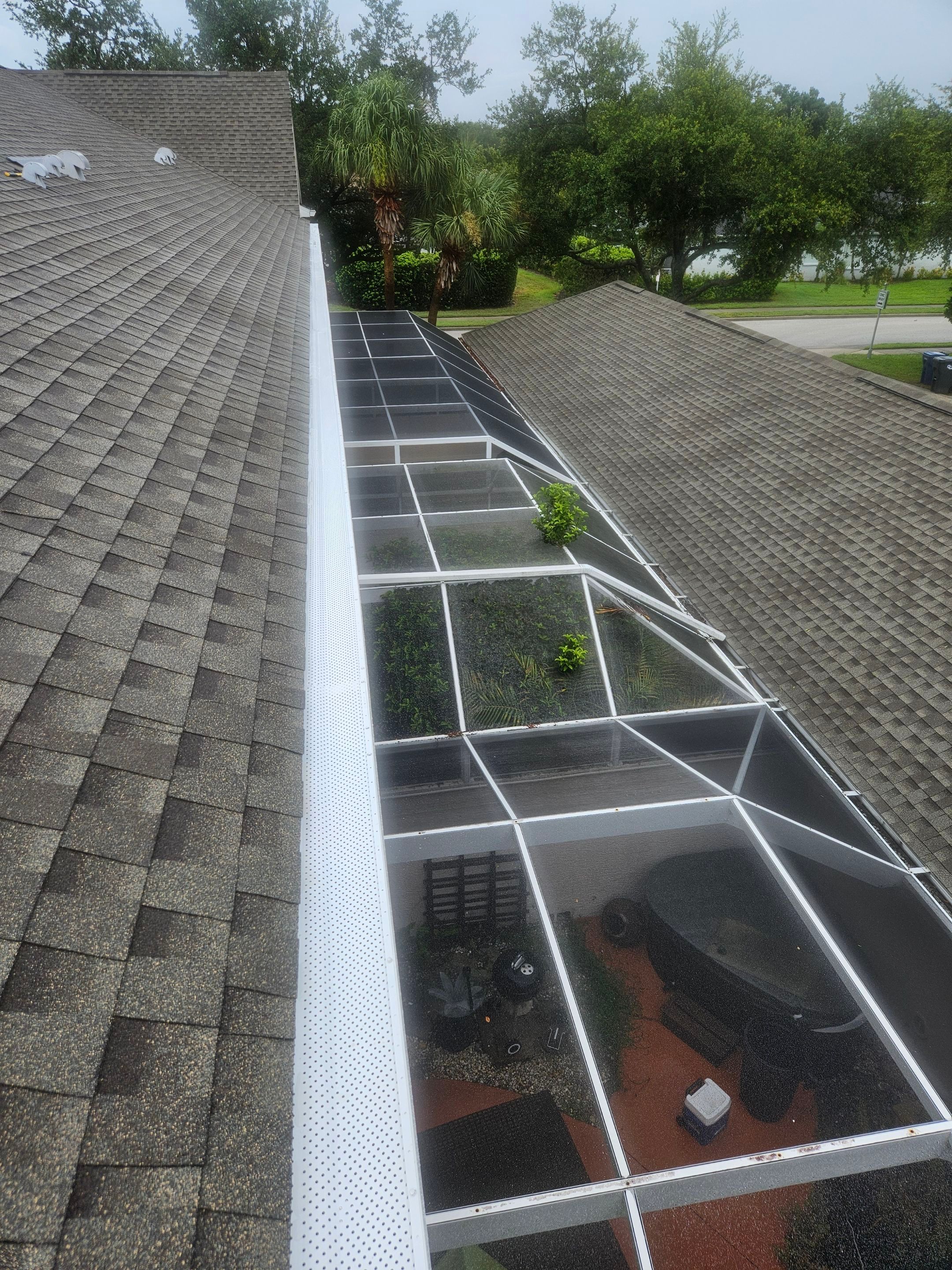Gutter Cleaning Service and Gutter Guard in Fort Myers FL by Gutter Professors