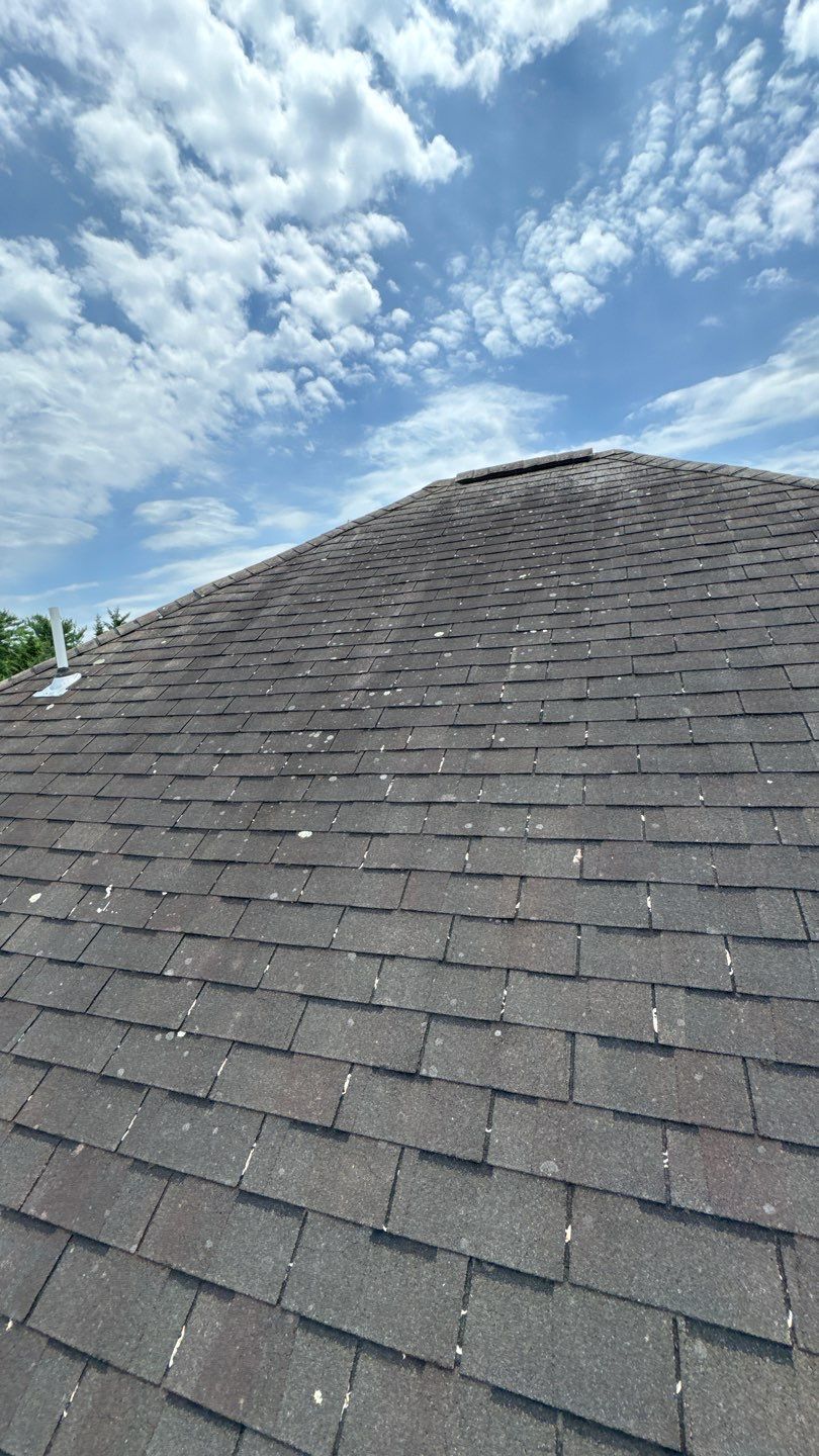 McLean: Residential Roof Installation with Landmark Pro Designer Shingles in Max Def Moire Black by RM Banning, Inc.
