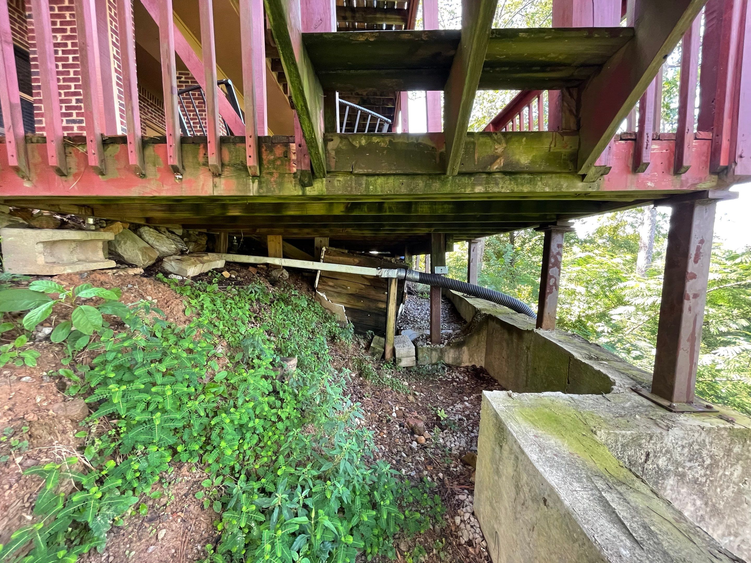 Shades Crest - Deck by Pillar and Pine