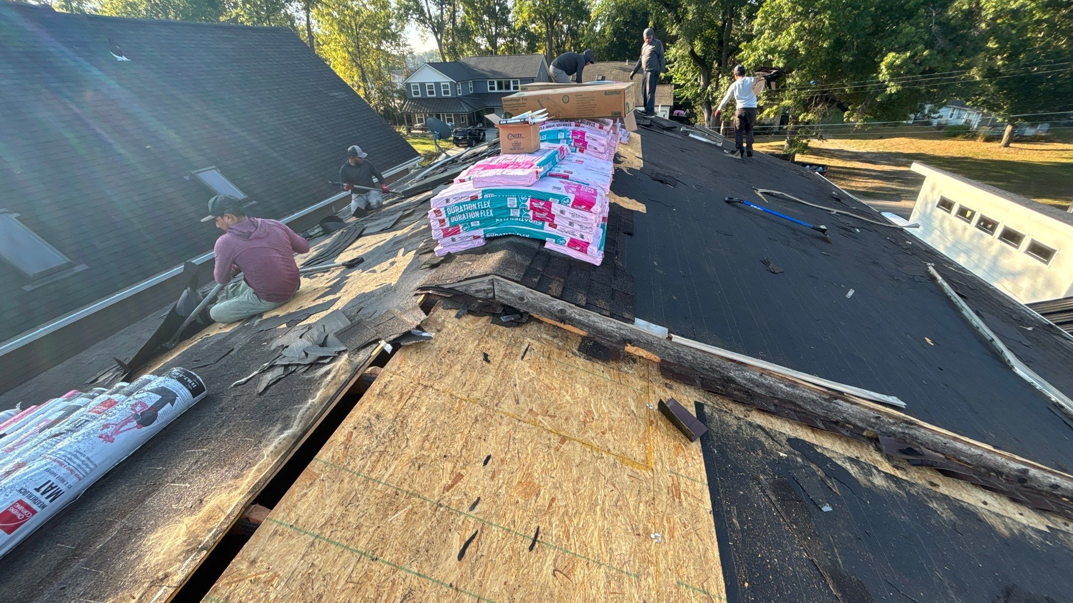 Roof Replacement using Owens Corning Onyx Black by 180 Contractors