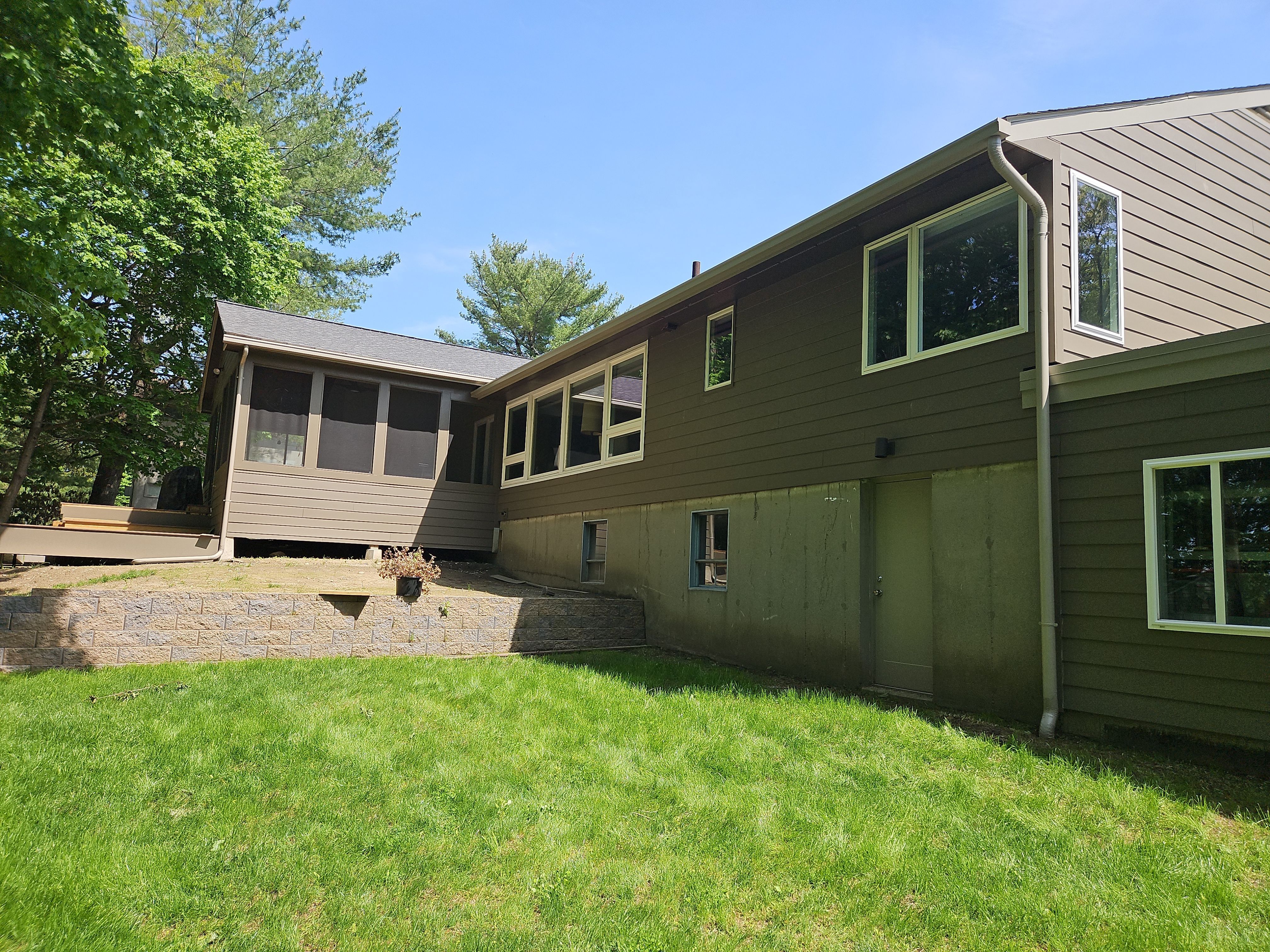 Seamless Box Style Gutter in Worcester, MA by Gutter Pro Enterprises