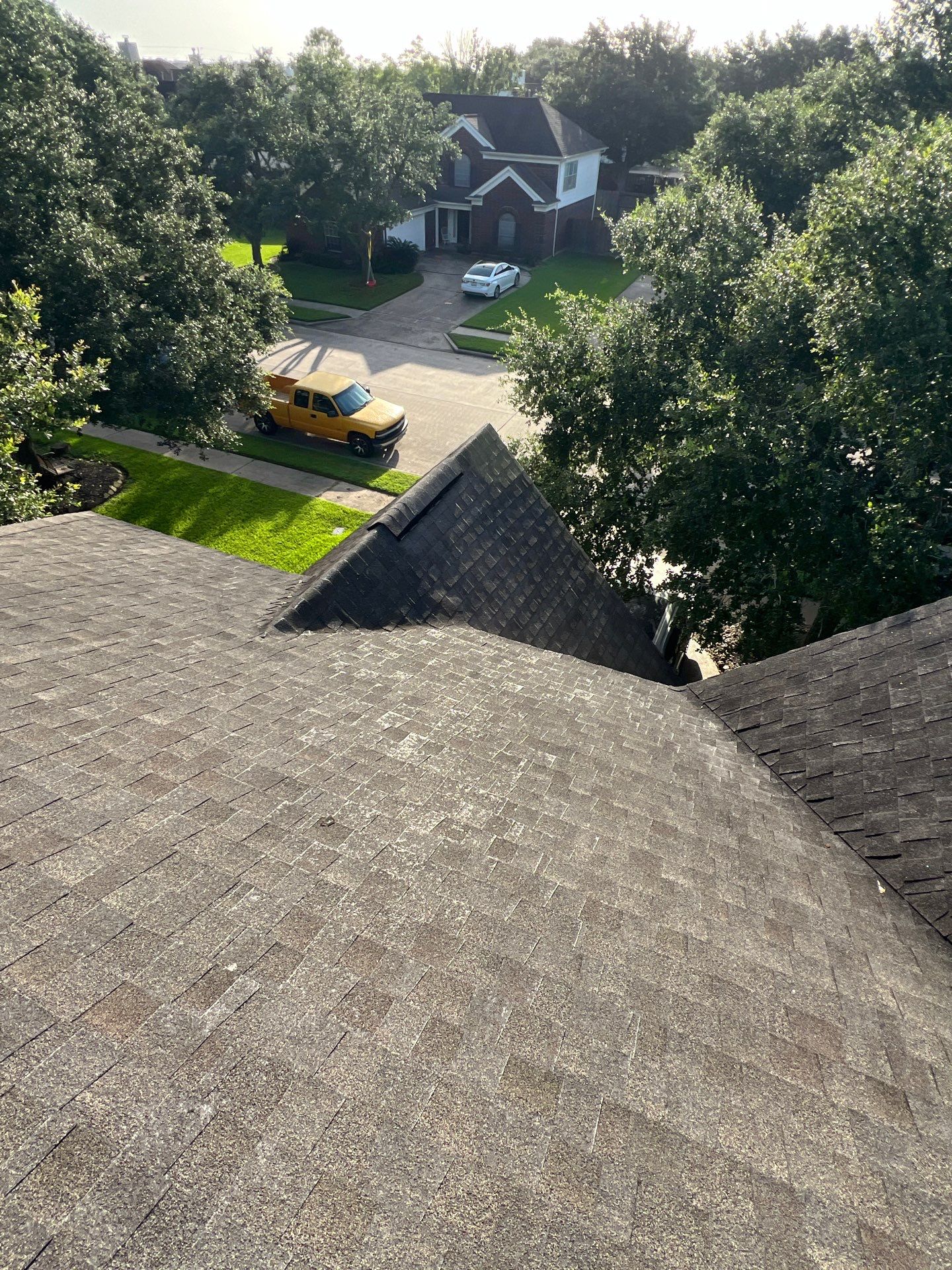 Hail Damage using Owen's Corning Duration (Lifetime) Shingles by Roof Repair Company