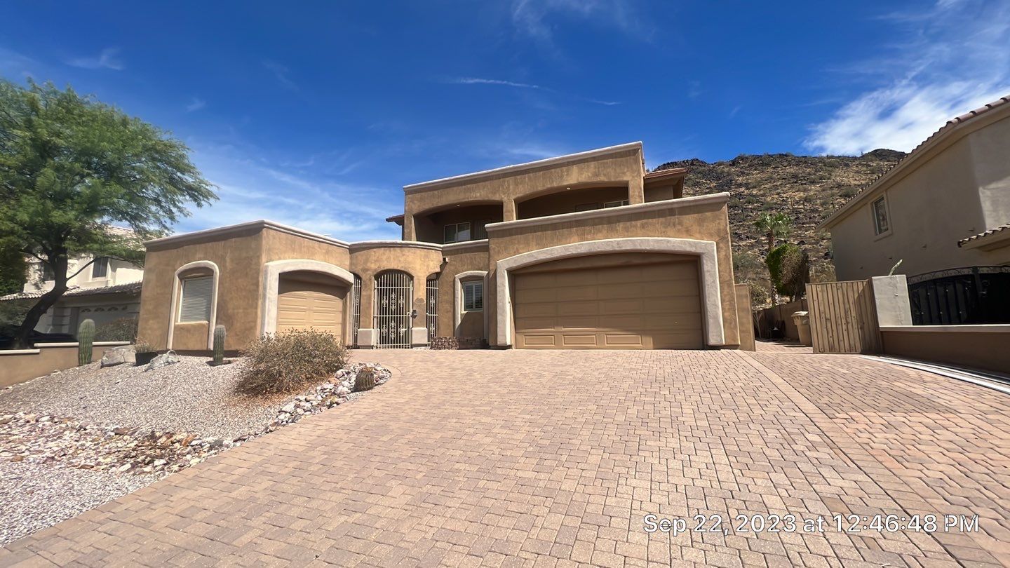 Exterior Painting using Dunn-Edwards EVERSHIELD®  by Crash of Rhinos Painting & Garage Floors