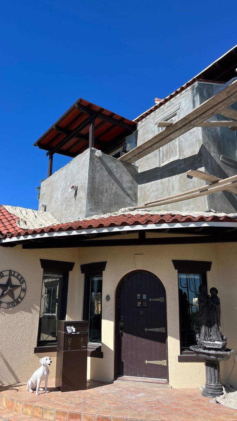 Stucco by Bayfront Roofing and Construction