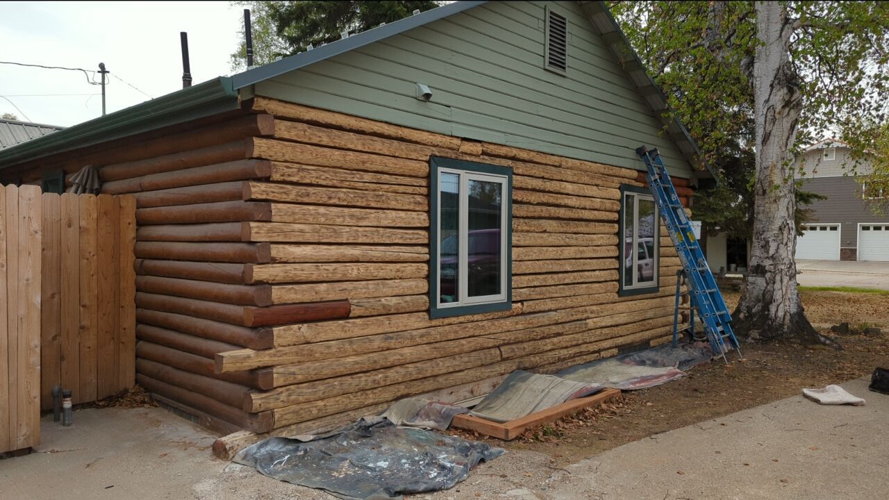 Log Home Exterior Staining by Midnight Sun Painting
