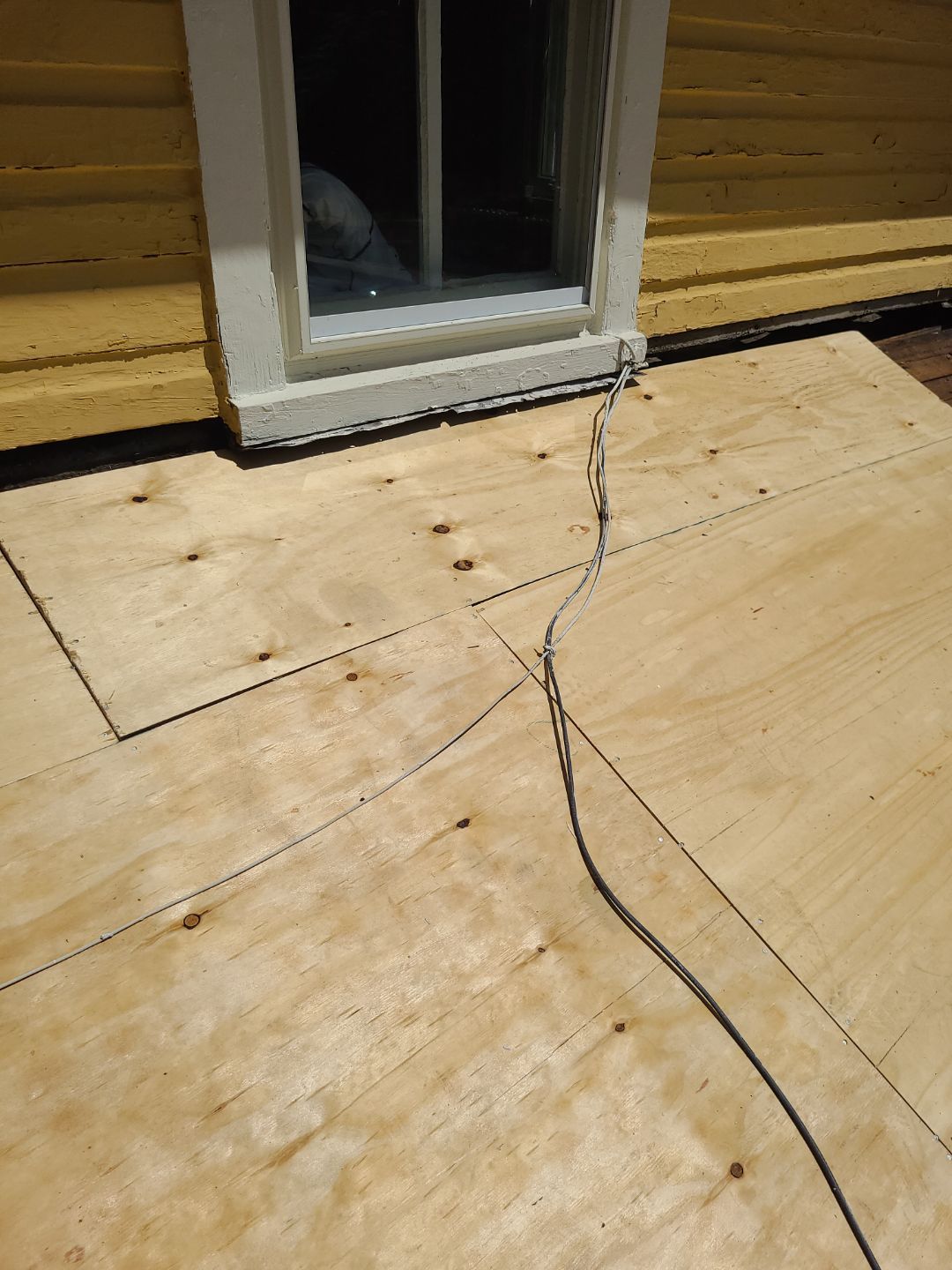 Arlington: CertainTeed Landmark Designer Shingles in Moire Black by RM Banning, Inc.