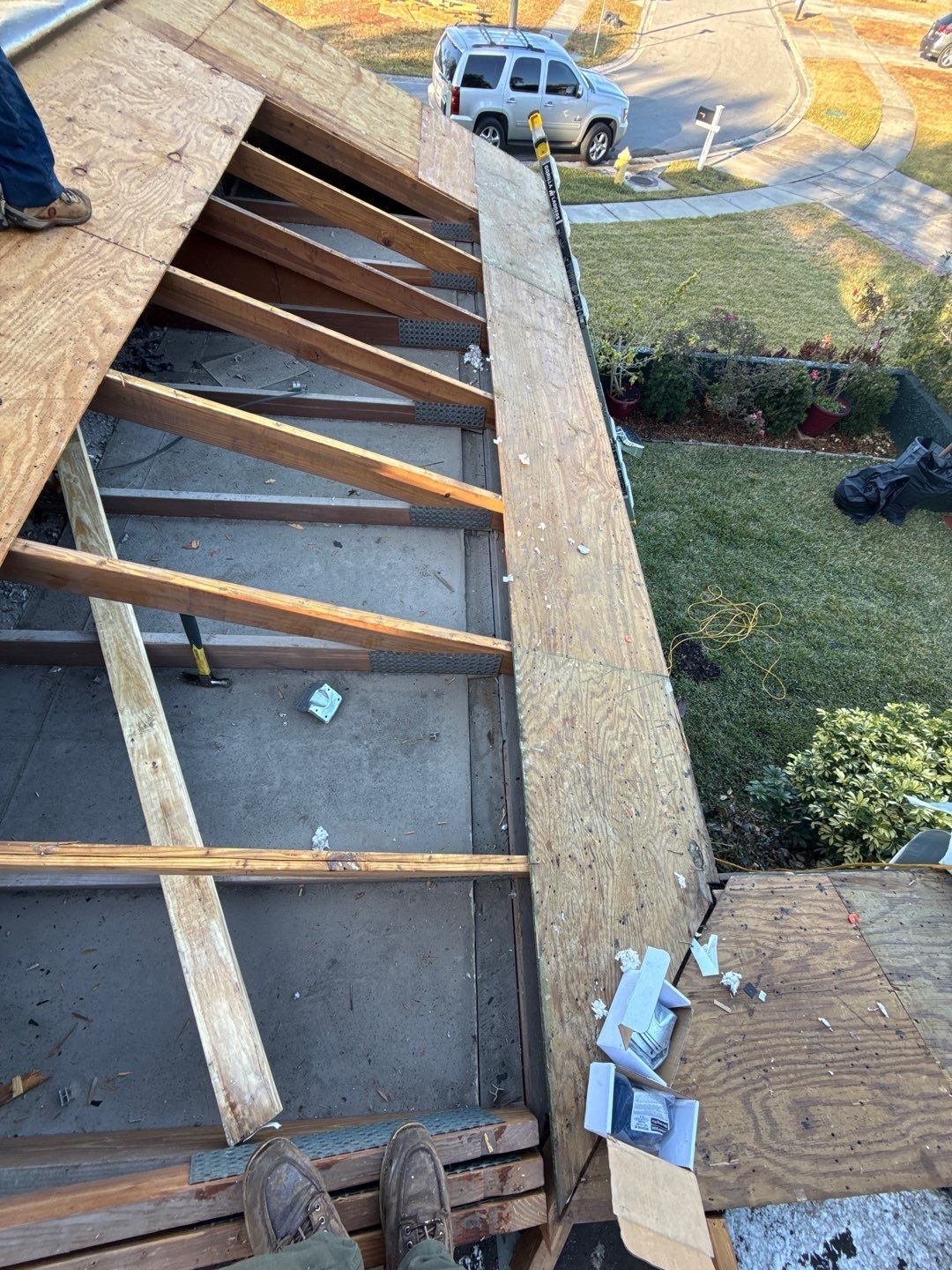 Project in Dunedin 34698 by Mitchell Roofing Company LLC 