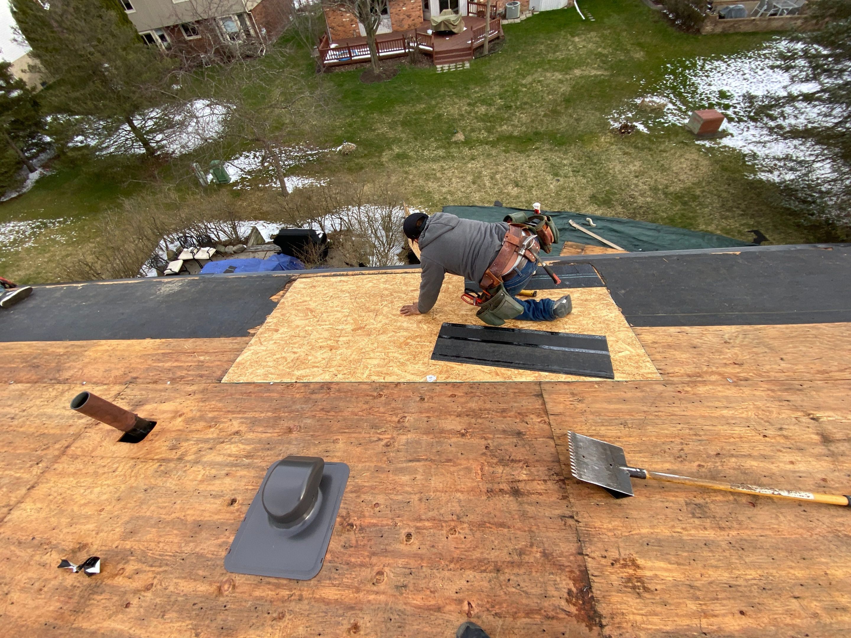 Roof Replacement using CertainTeed Landmark by 180 Contractors