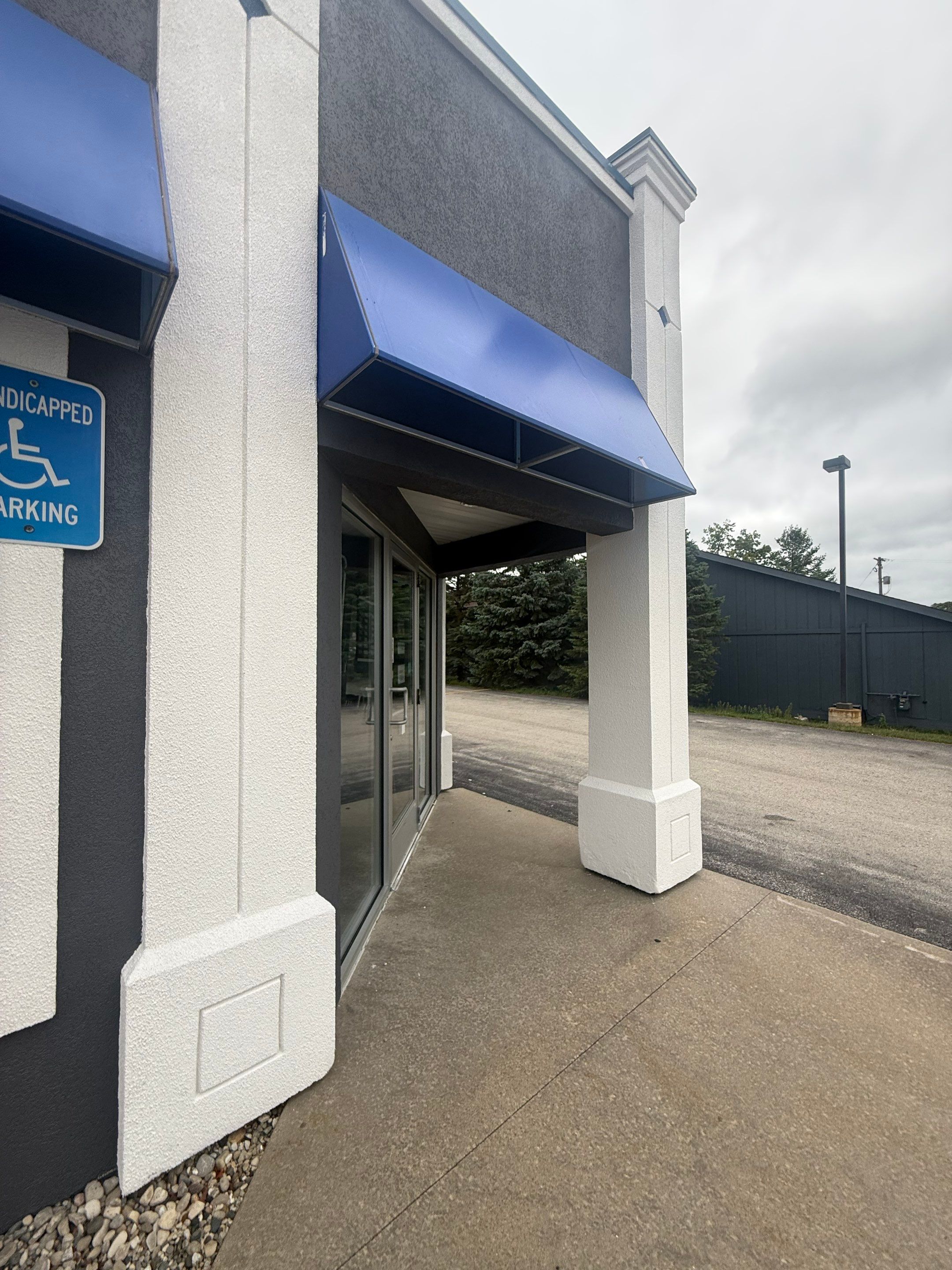 Bold Transformation: Exterior Repaint with Peppercorn & Snowbound by Gordon Painting