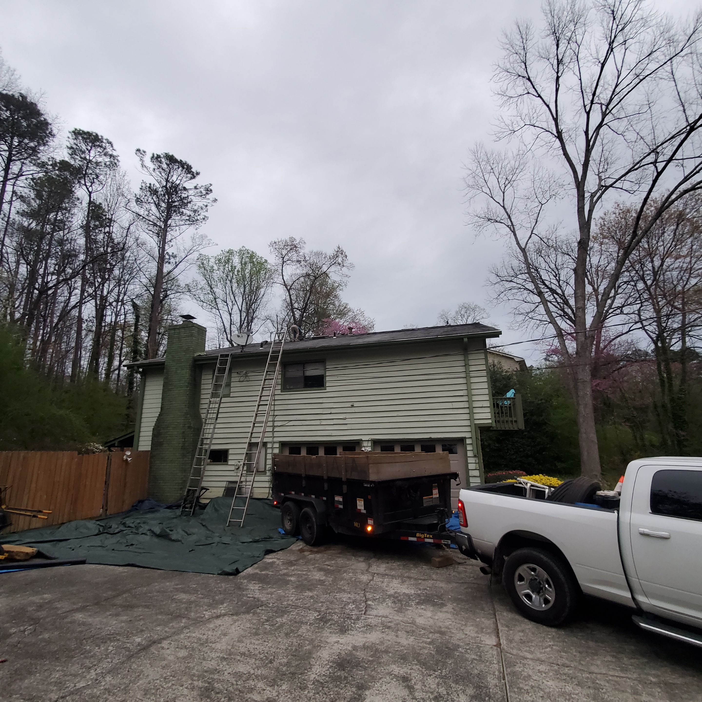 Oakridge TruDef Twilight Black Residential Roofing Installation by Inspector Roofing and Restoration