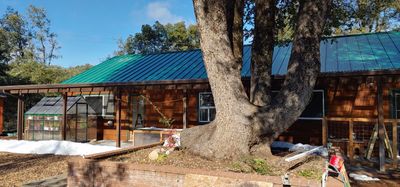 Metal roofing installation using Standing seam metal roofing system