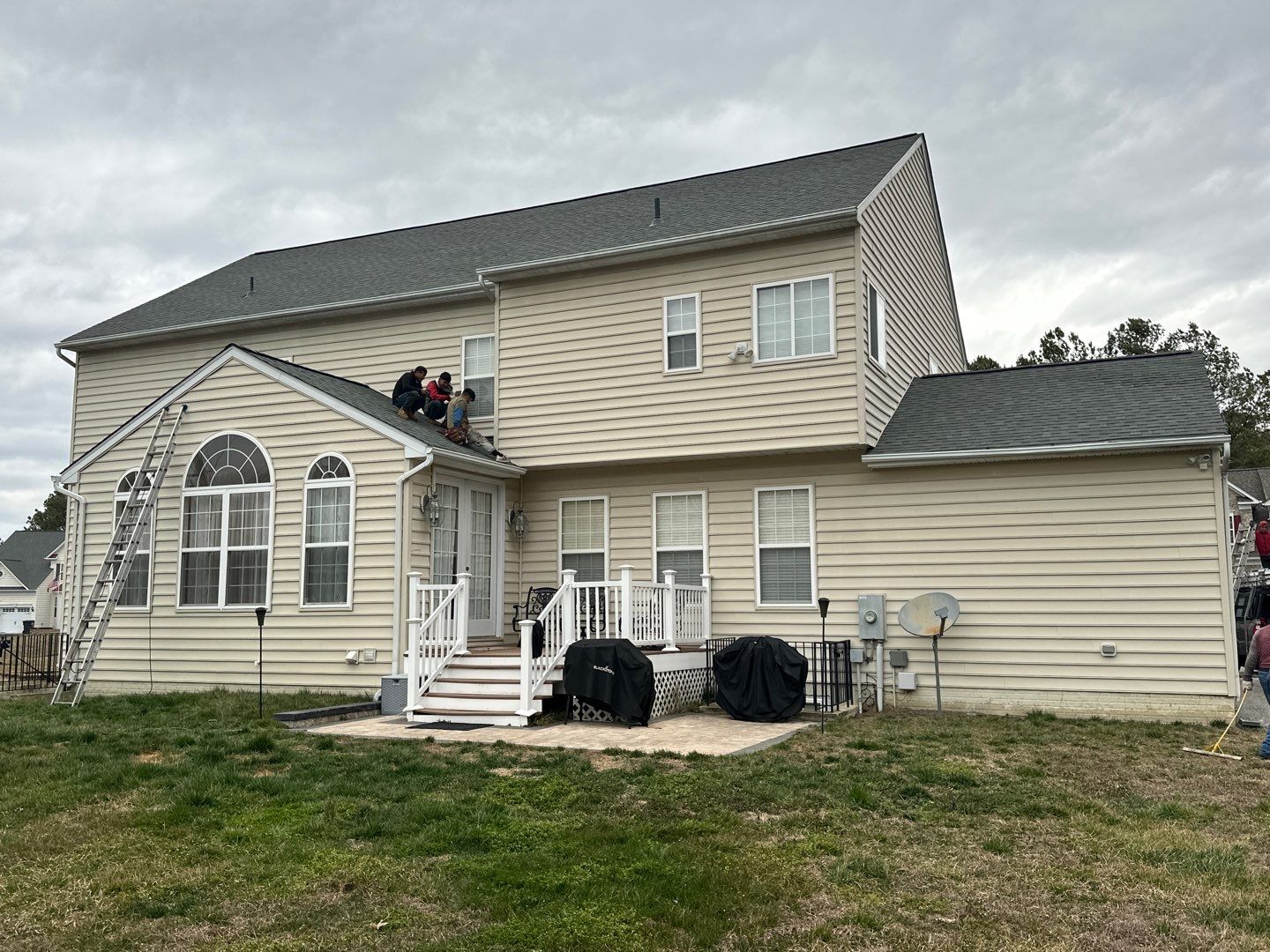 Siding Installation using Tamko Hp Titan XT by ExteriorPros