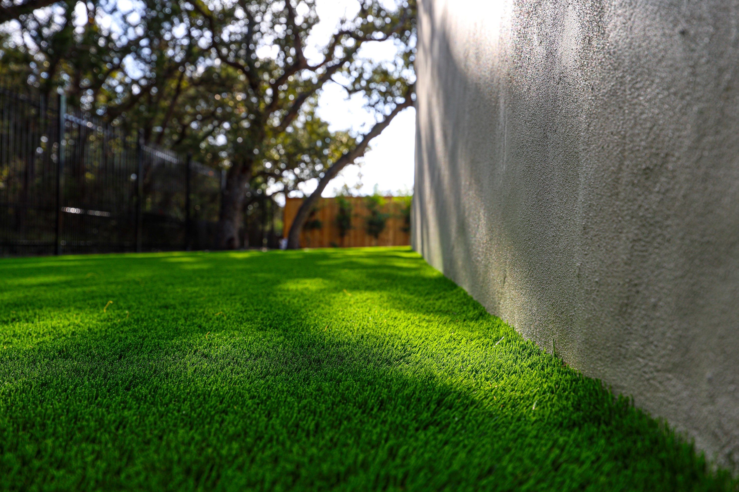 Shavano Highlands, San Antonio Tx. by Hole In One Lawns, LLC
