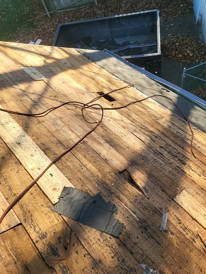 ATLAS PINNACLE COLOR: COASTAL GRANITE DRIP EDGE: BLACK by Eagle Eye Roofing