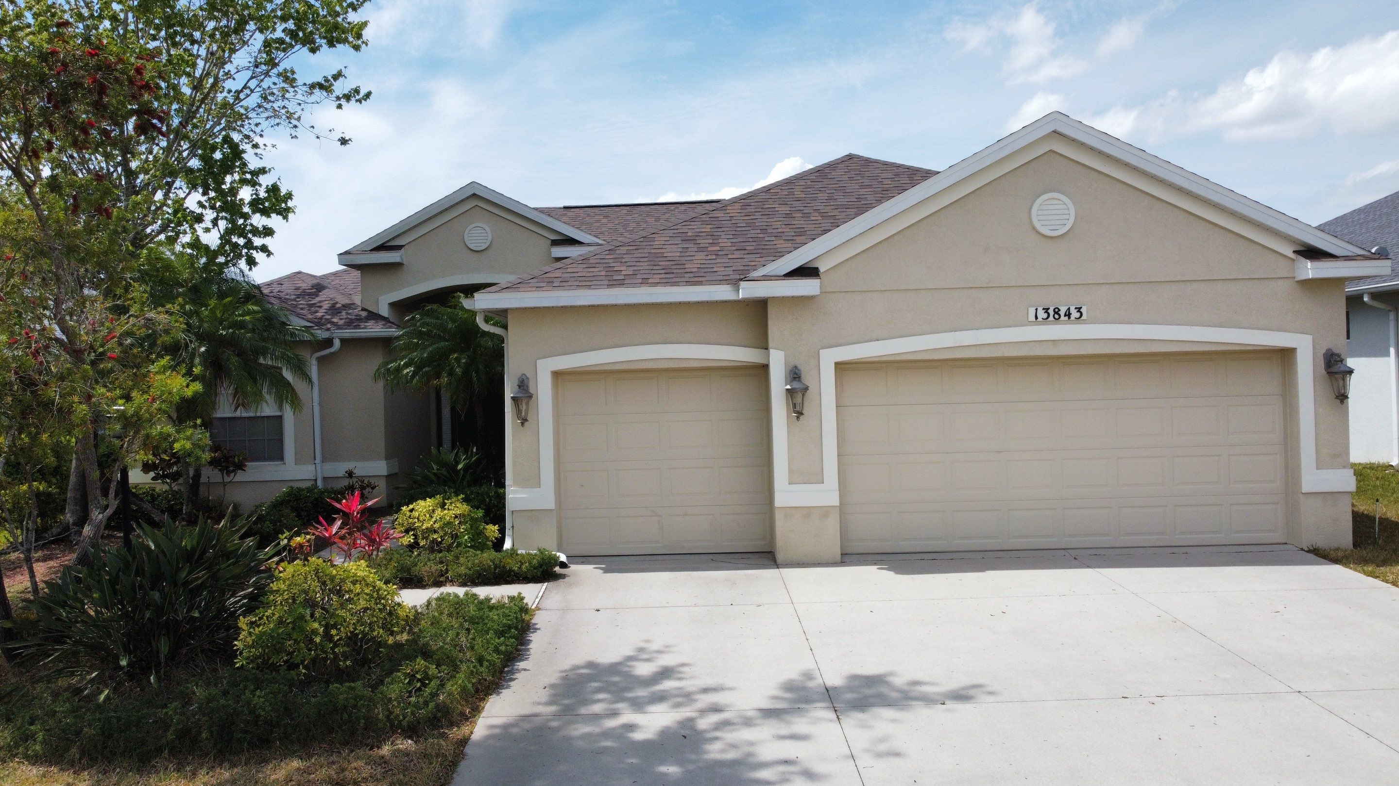 Roof replacement in Lakewood Ranch FL, by Steadfast Roofing