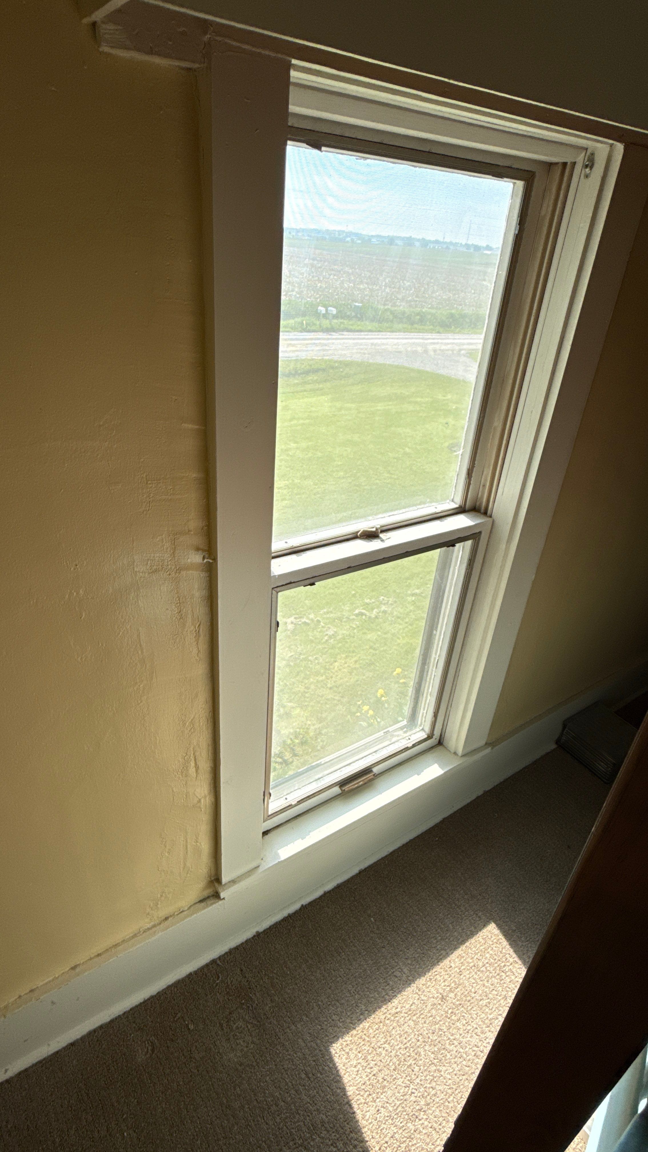 A Fresh Look with Midway Hawthorn Series Windows by United Windows and Siding LLC