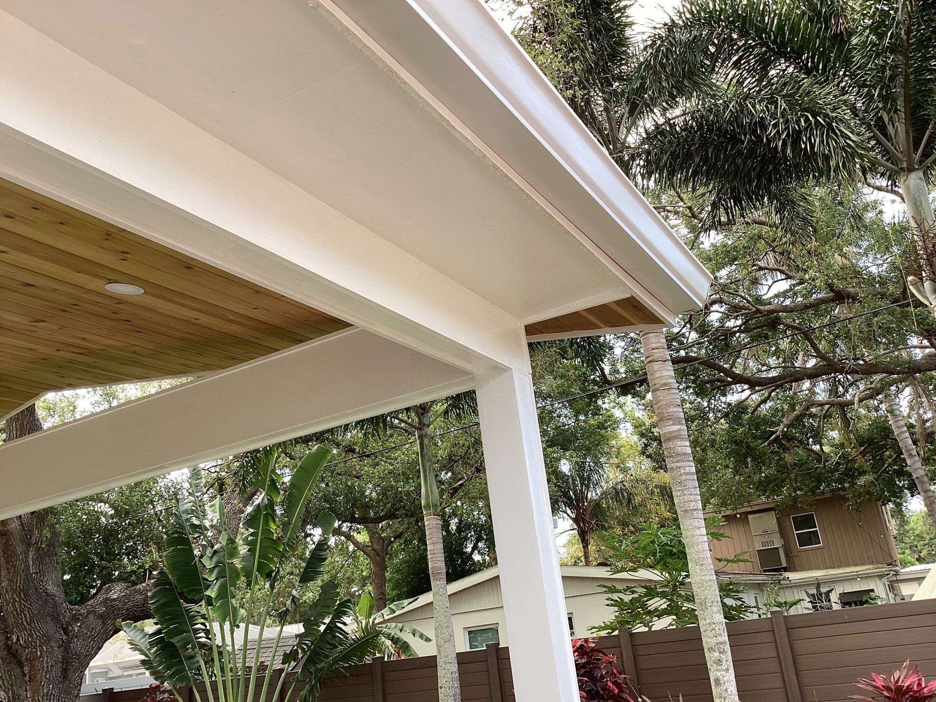 Elegant 7-Inch Seamless Gutters in Sarasota FL in Sarasota FL by Gutter Professors