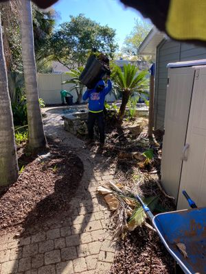 Residential | Mulch and Rock Install