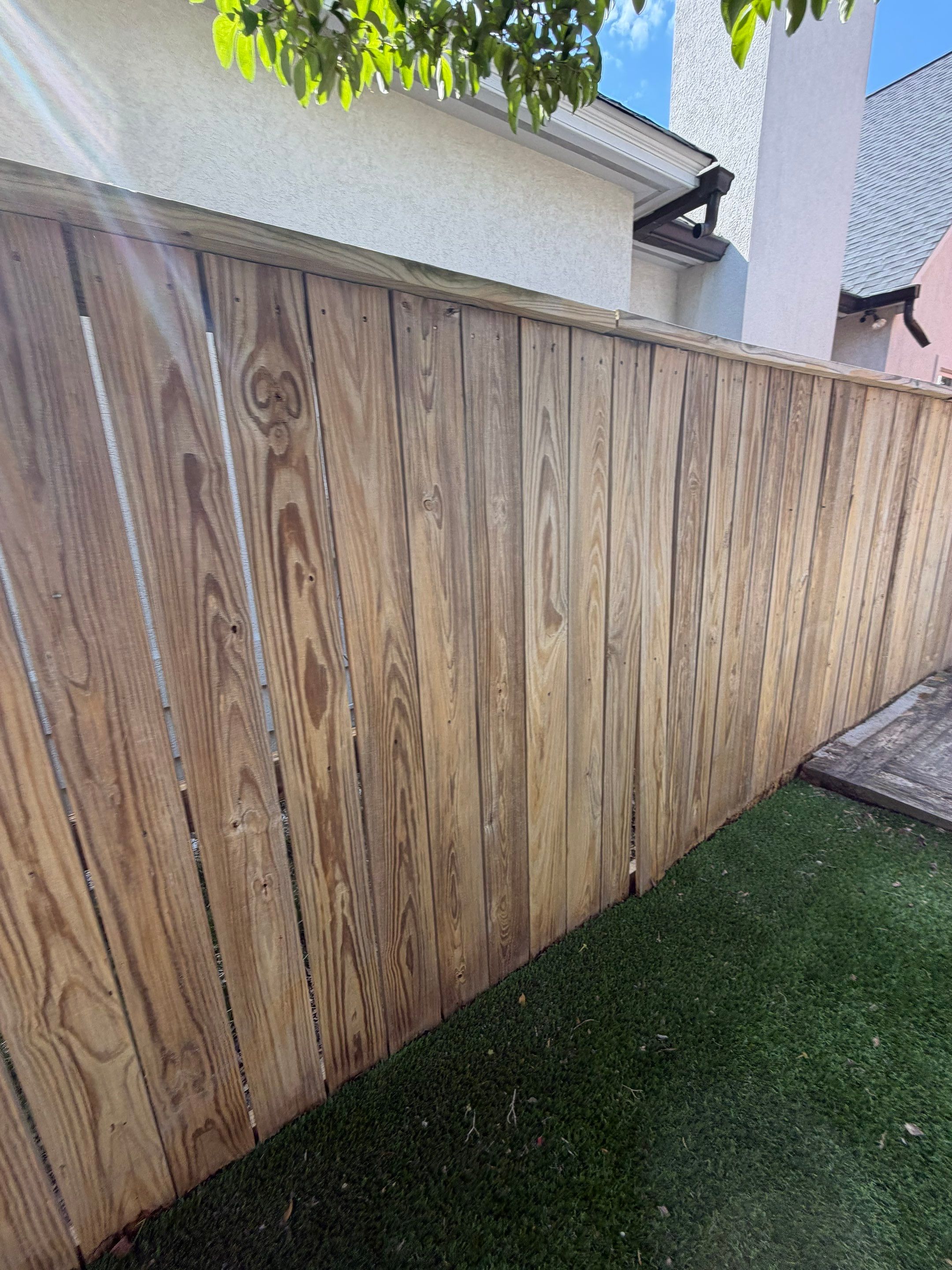Deck and Fence Powerwash and Staining in Richmond, VA by Graystone Group