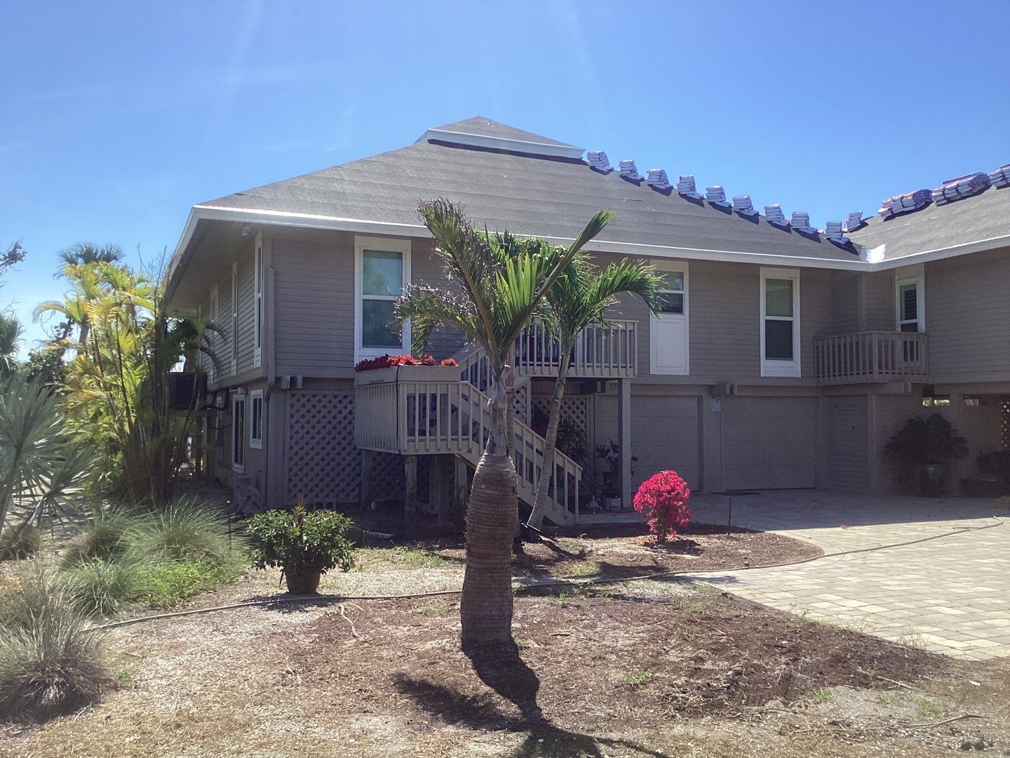 K-Style Seamless Gutters in Sanibel FL by Gutter Professor by Gutter Professors